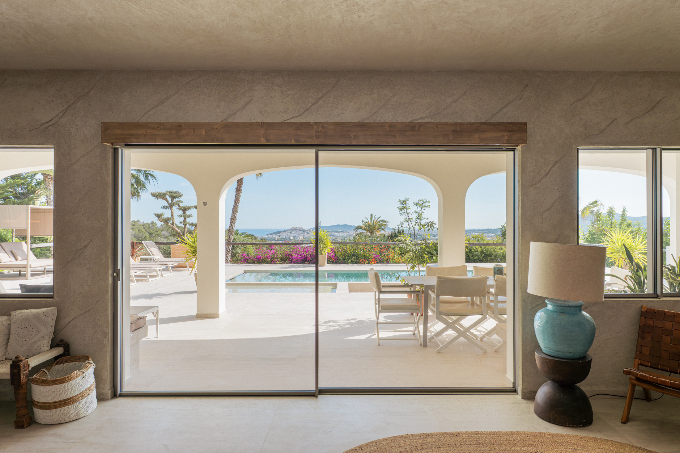 Domus-Nova-Ibiza-Luxury-Villa-For-Rent-Can-Furnet-Southeast-Ibiza-LR (19)