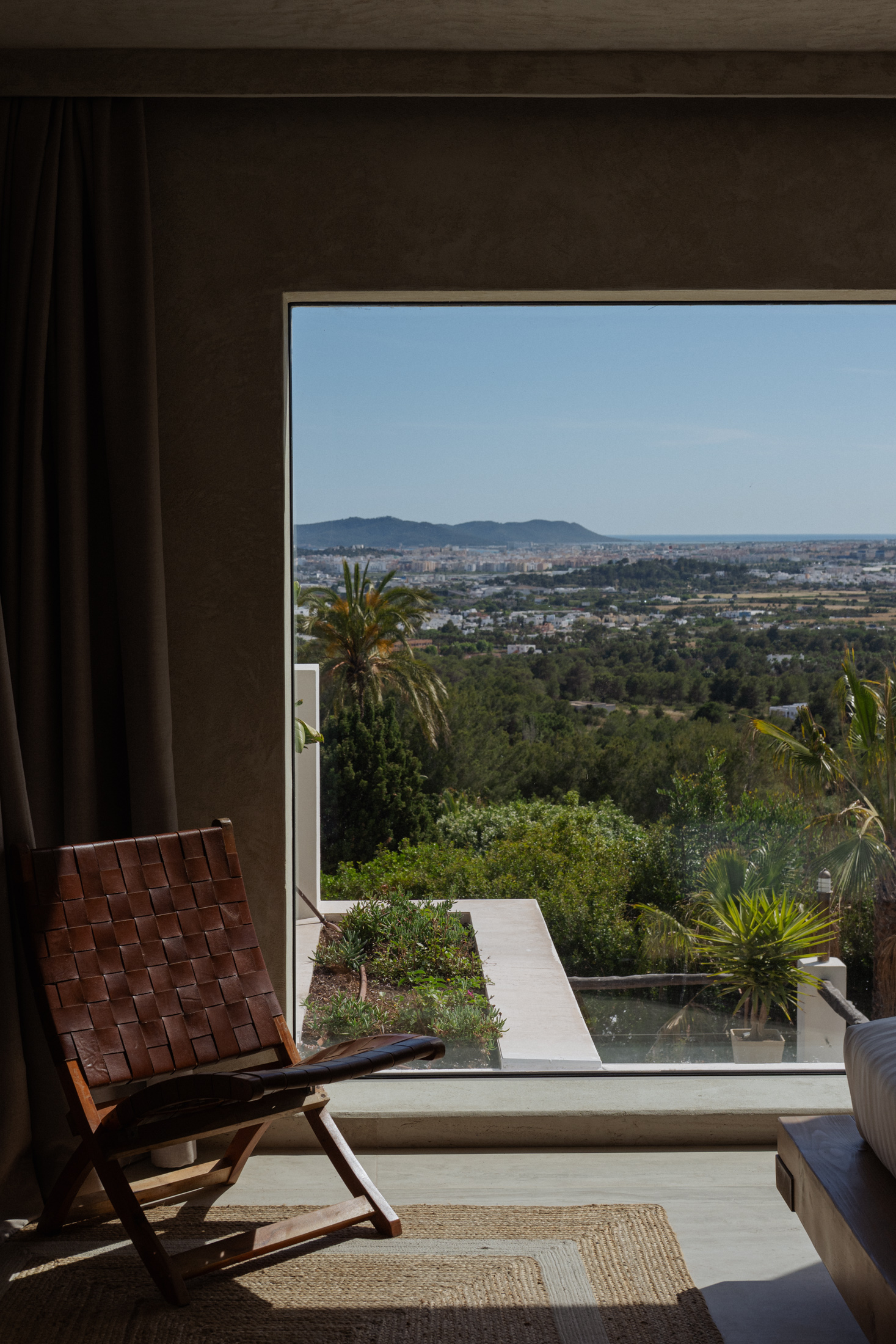 Domus-Nova-Ibiza-Luxury-Villa-For-Rent-Can-Furnet-Southeast-Ibiza-LR (33)