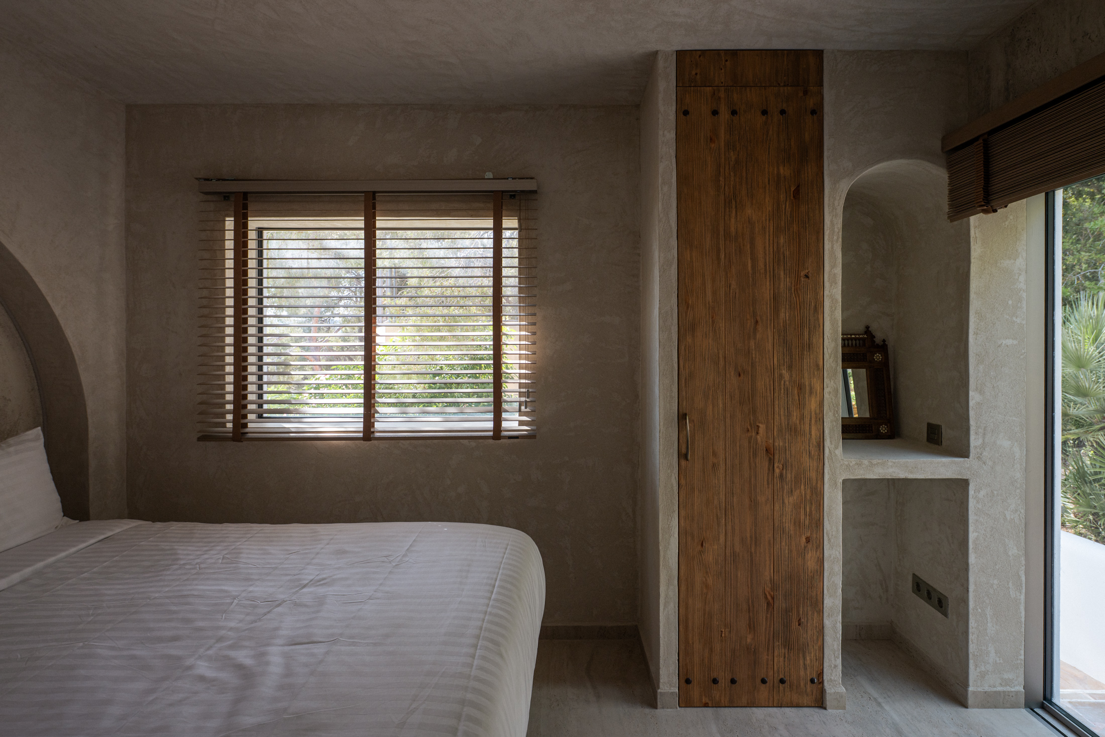 Domus-Nova-Ibiza-Luxury-Villa-For-Rent-Can-Furnet-Southeast-Ibiza-LR (36)