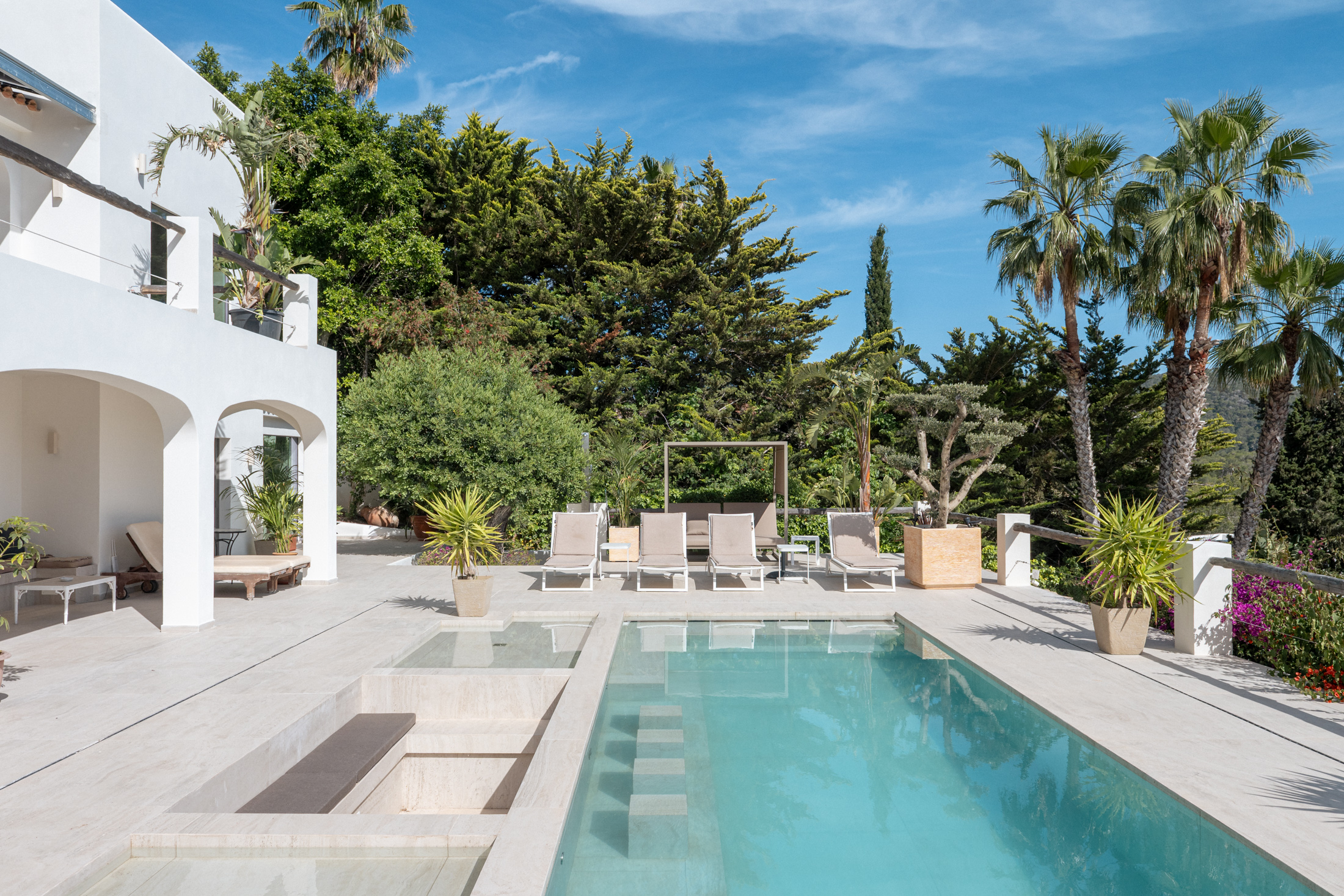Domus-Nova-Ibiza-Luxury-Villa-For-Rent-Can-Furnet-Southeast-Ibiza-LR (4)