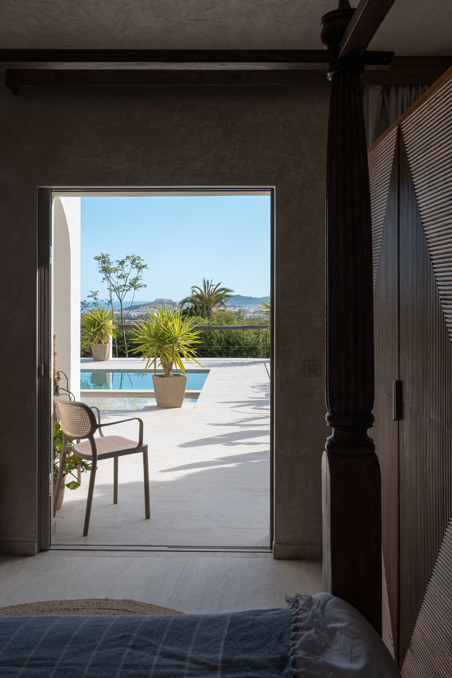 Domus-Nova-Ibiza-Luxury-Villa-For-Rent-Can-Furnet-Southeast-Ibiza-LR (42)
