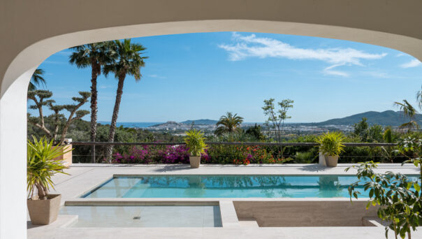 Domus-Nova-Ibiza-Luxury-Villa-For-Rent-Can-Furnet-Southeast-Ibiza-LR (6)