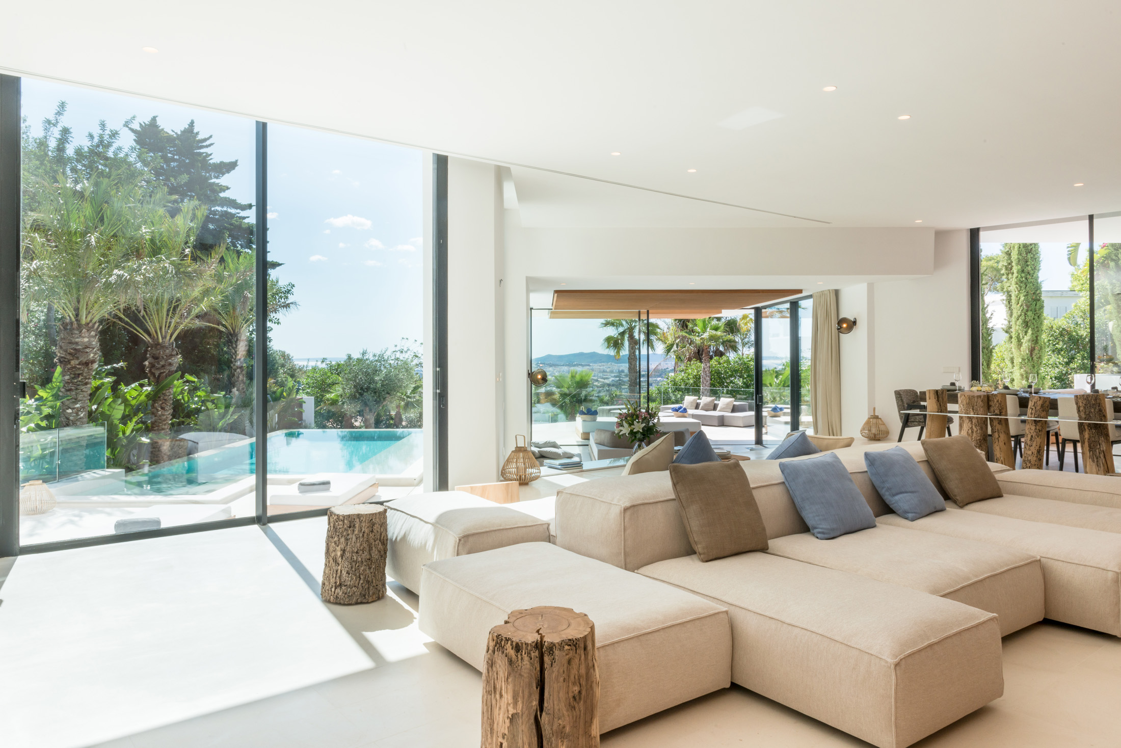 Domus-Nova-Ibiza-Luxury-Villa-For-Sale-Can-Furnet (19)