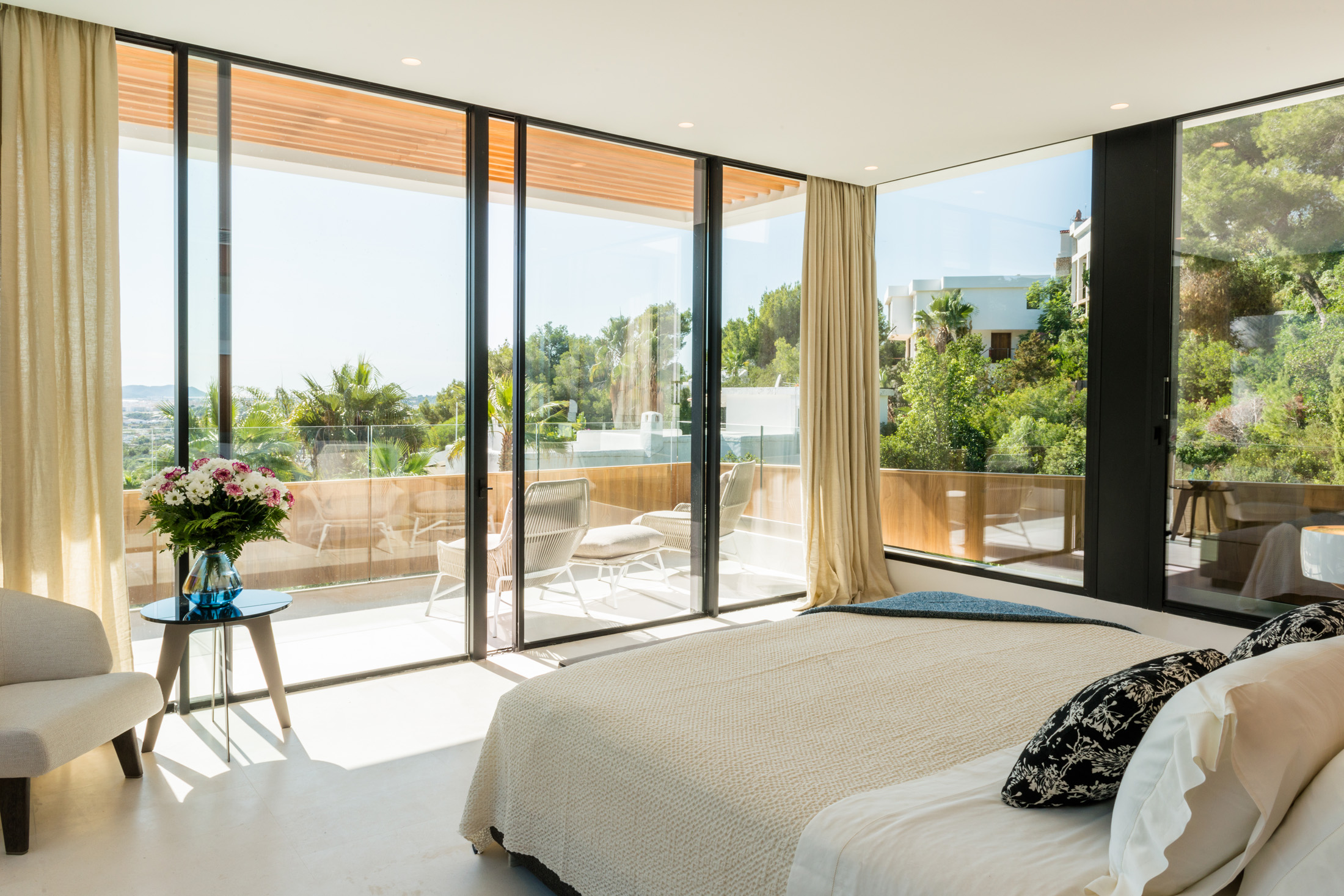 Domus-Nova-Ibiza-Luxury-Villa-For-Sale-Can-Furnet (39)