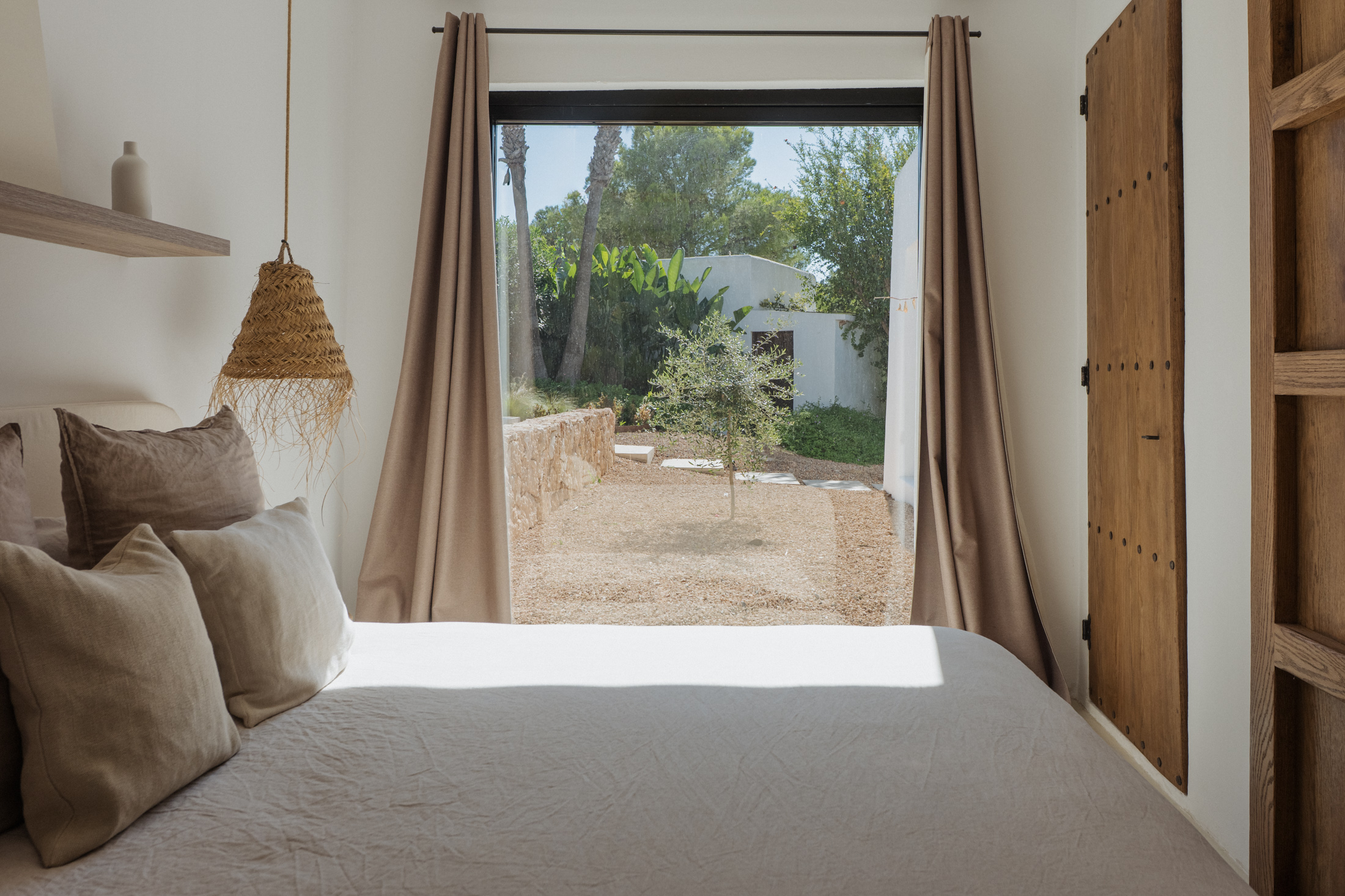Domus-Nova-Ibiza-Luxury-Villa-For-Sale-Finca-Comte-HR (33)
