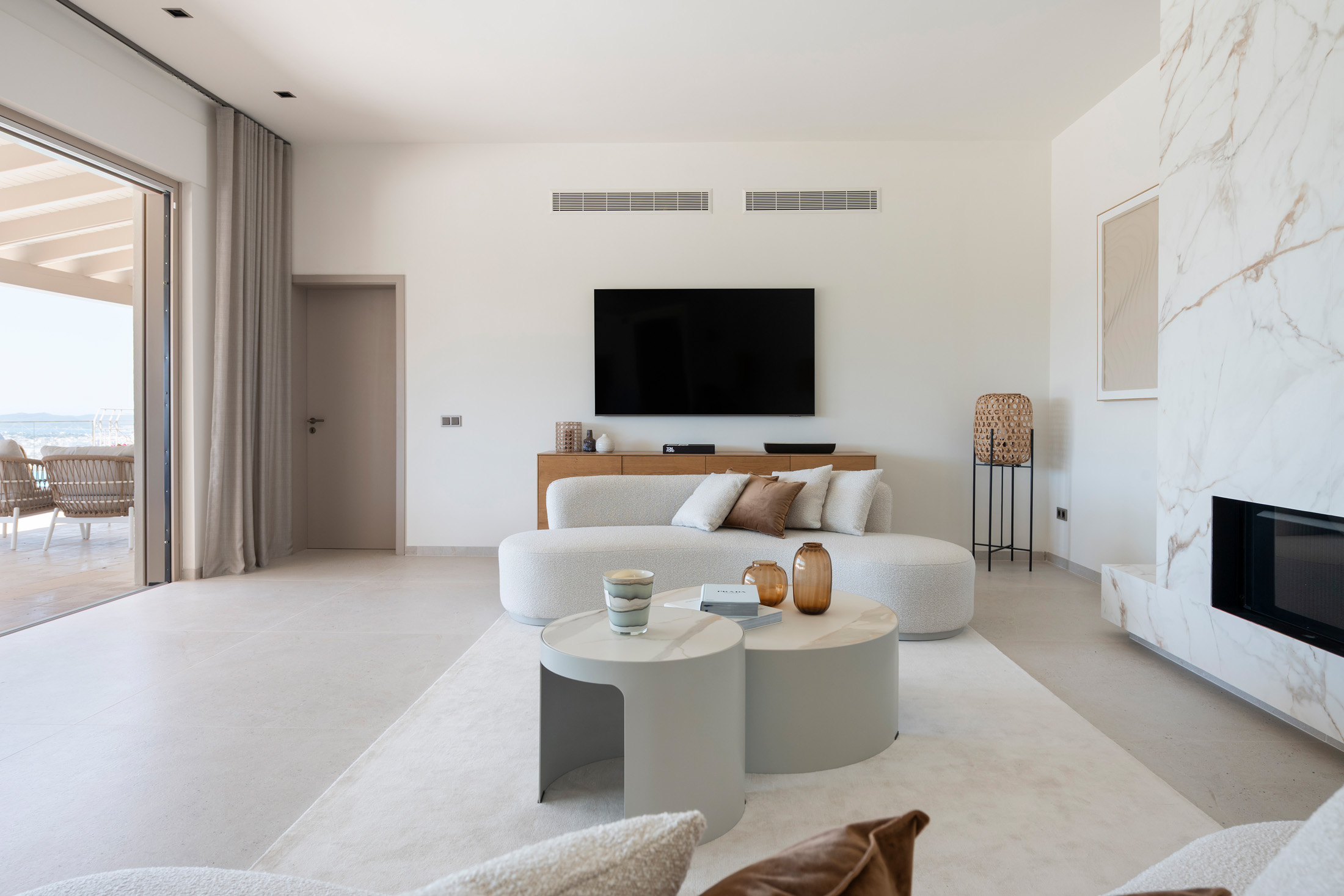Domus-Nova-Ibiza-Luxury-Villa-For-Sale-Villa-Panorama-Can-Furnet (15)