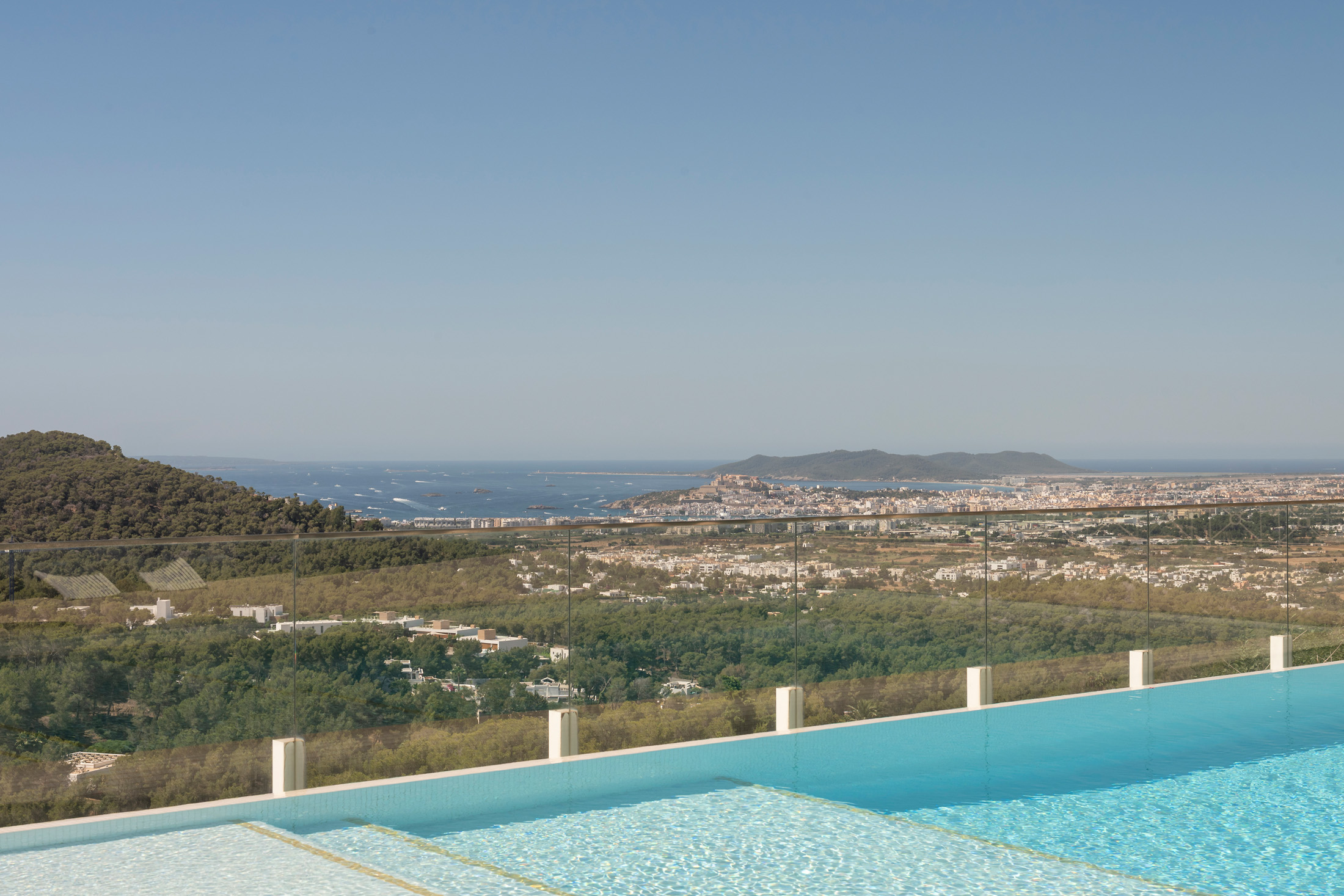 Domus-Nova-Ibiza-Luxury-Villa-For-Sale-Villa-Panorama-Can-Furnet (3)