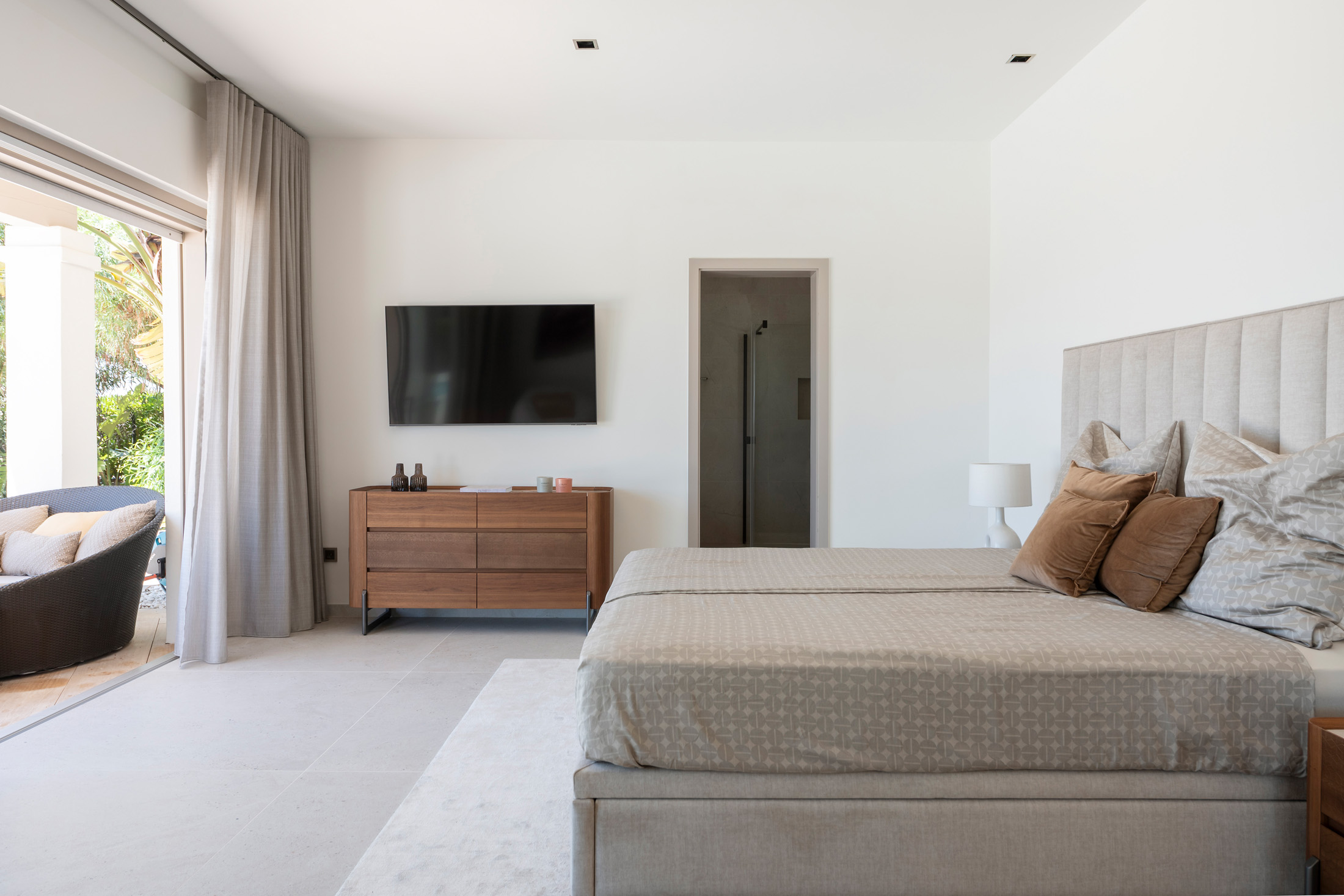 Domus-Nova-Ibiza-Luxury-Villa-For-Sale-Villa-Panorama-Can-Furnet (32)