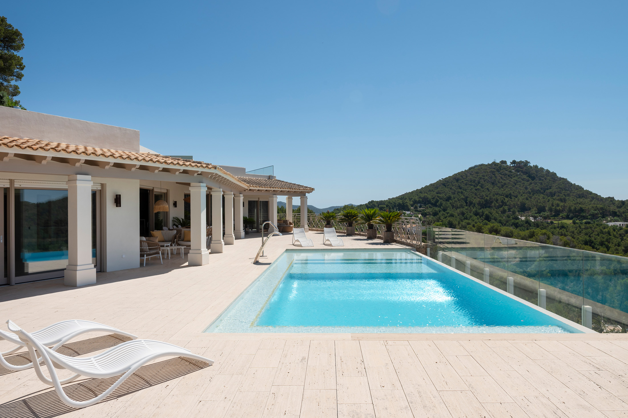 Domus-Nova-Ibiza-Luxury-Villa-For-Sale-Villa-Panorama-Can-Furnet (6)