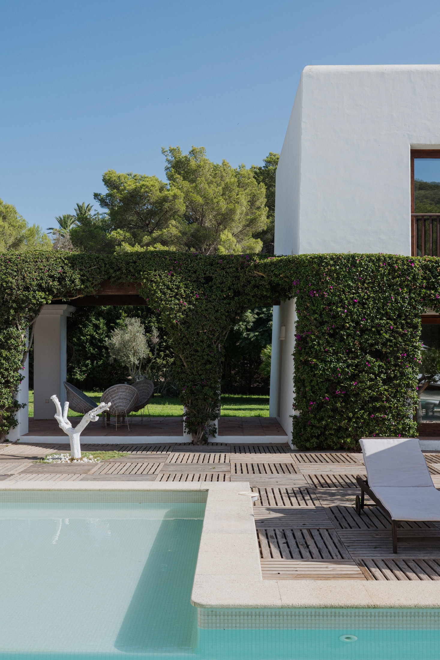 Domus-Nova-Ibiza-Luxury-Villa-for-Sale-Can-Furnet-LR (11)