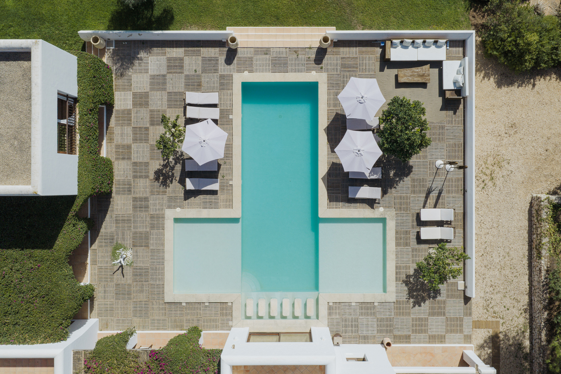 Domus-Nova-Ibiza-Luxury-Villa-for-Sale-Can-Furnet-LR (15)