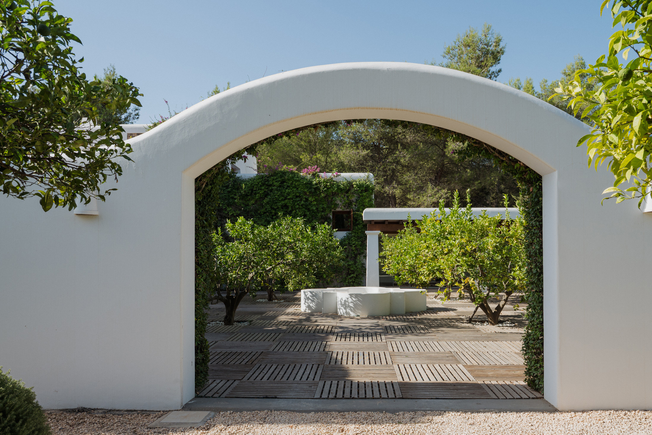 Domus-Nova-Ibiza-Luxury-Villa-for-Sale-Can-Furnet-LR (2)