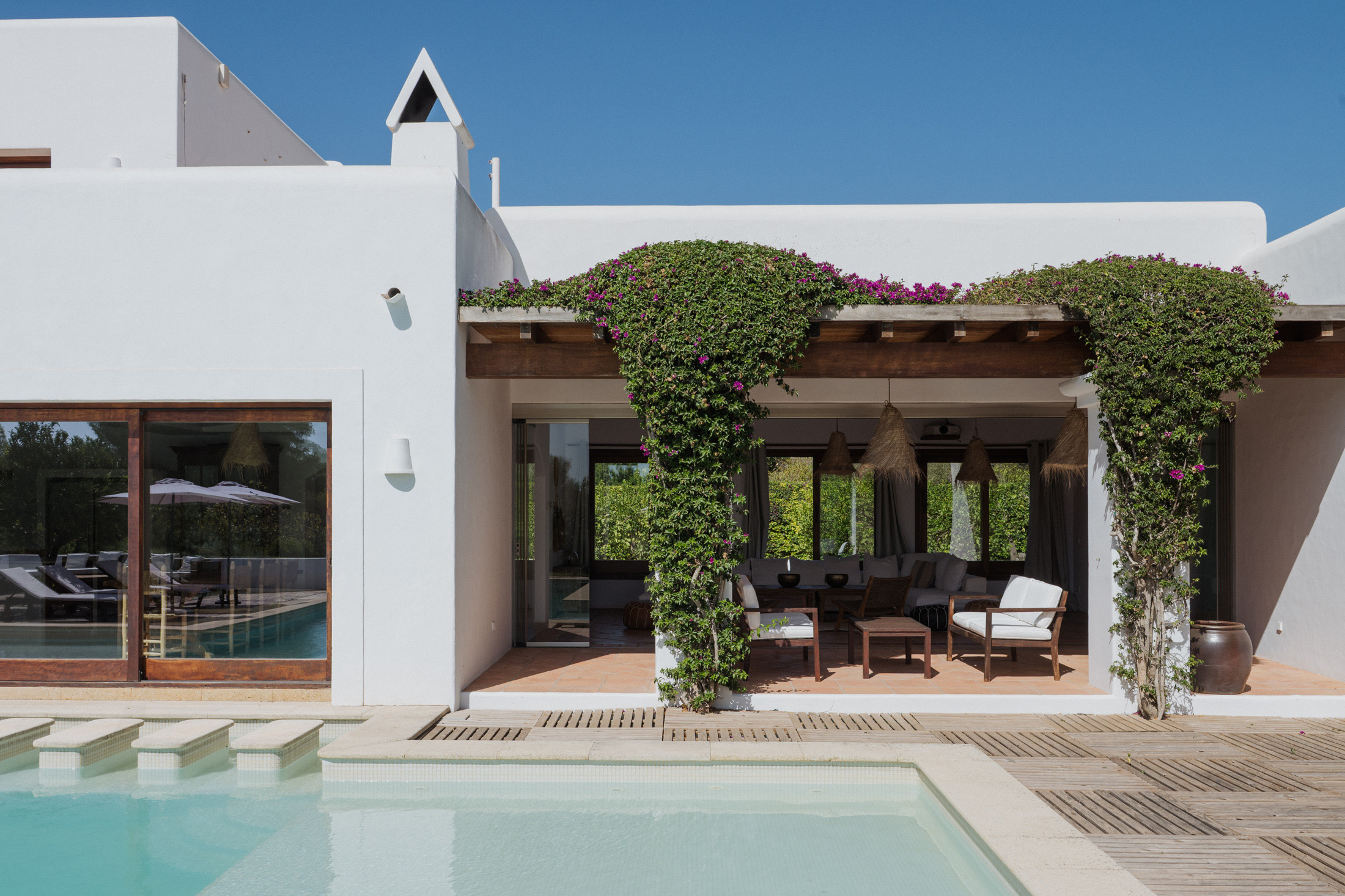 Domus-Nova-Ibiza-Luxury-Villa-for-Sale-Can-Furnet-LR (21)