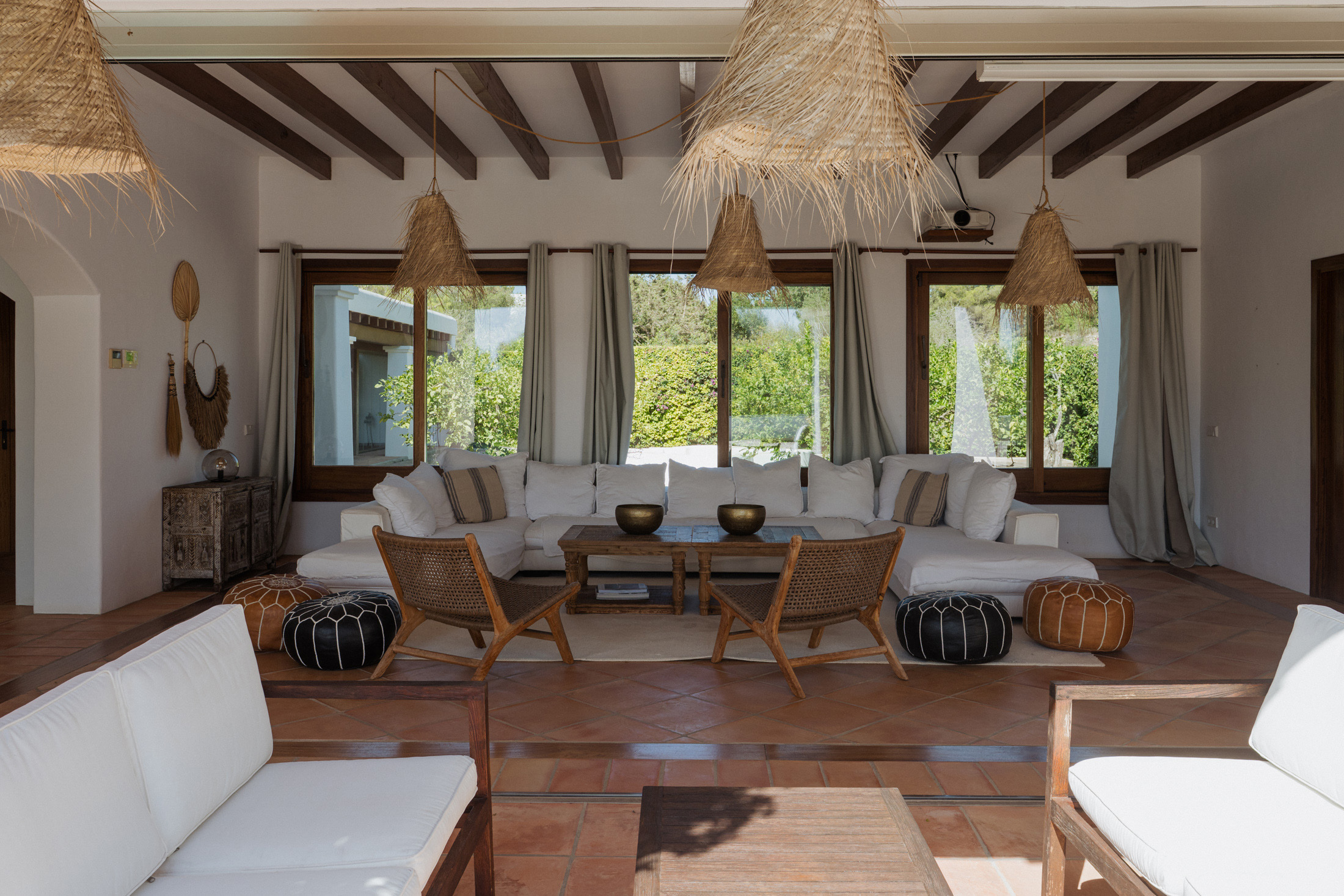 Domus-Nova-Ibiza-Luxury-Villa-for-Sale-Can-Furnet-LR (22)