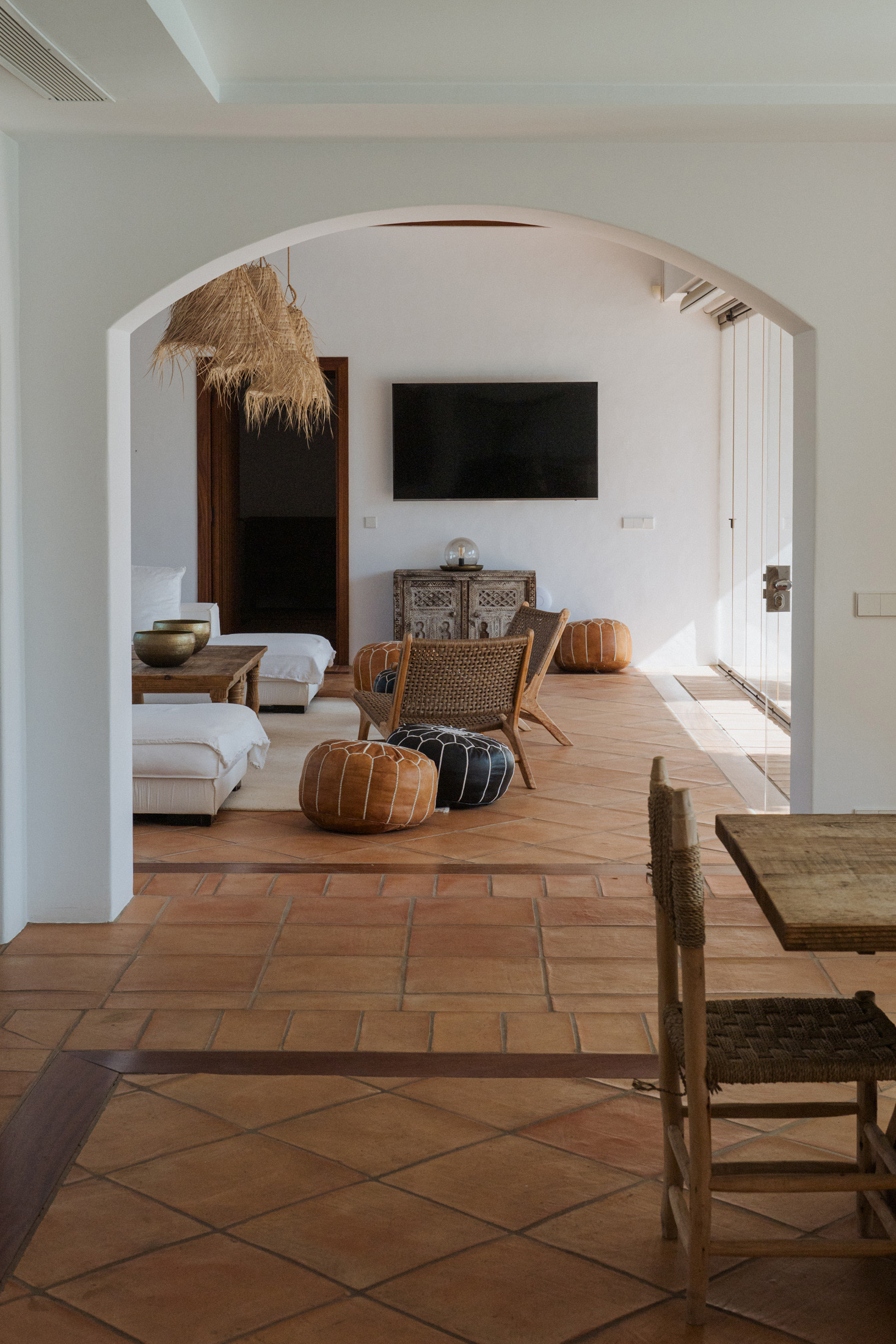 Domus-Nova-Ibiza-Luxury-Villa-for-Sale-Can-Furnet-LR (25)