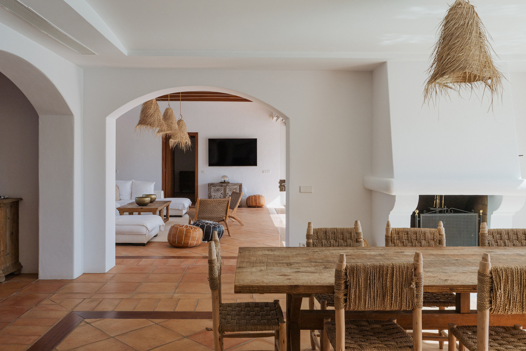 Domus-Nova-Ibiza-Luxury-Villa-for-Sale-Can-Furnet-LR (26)