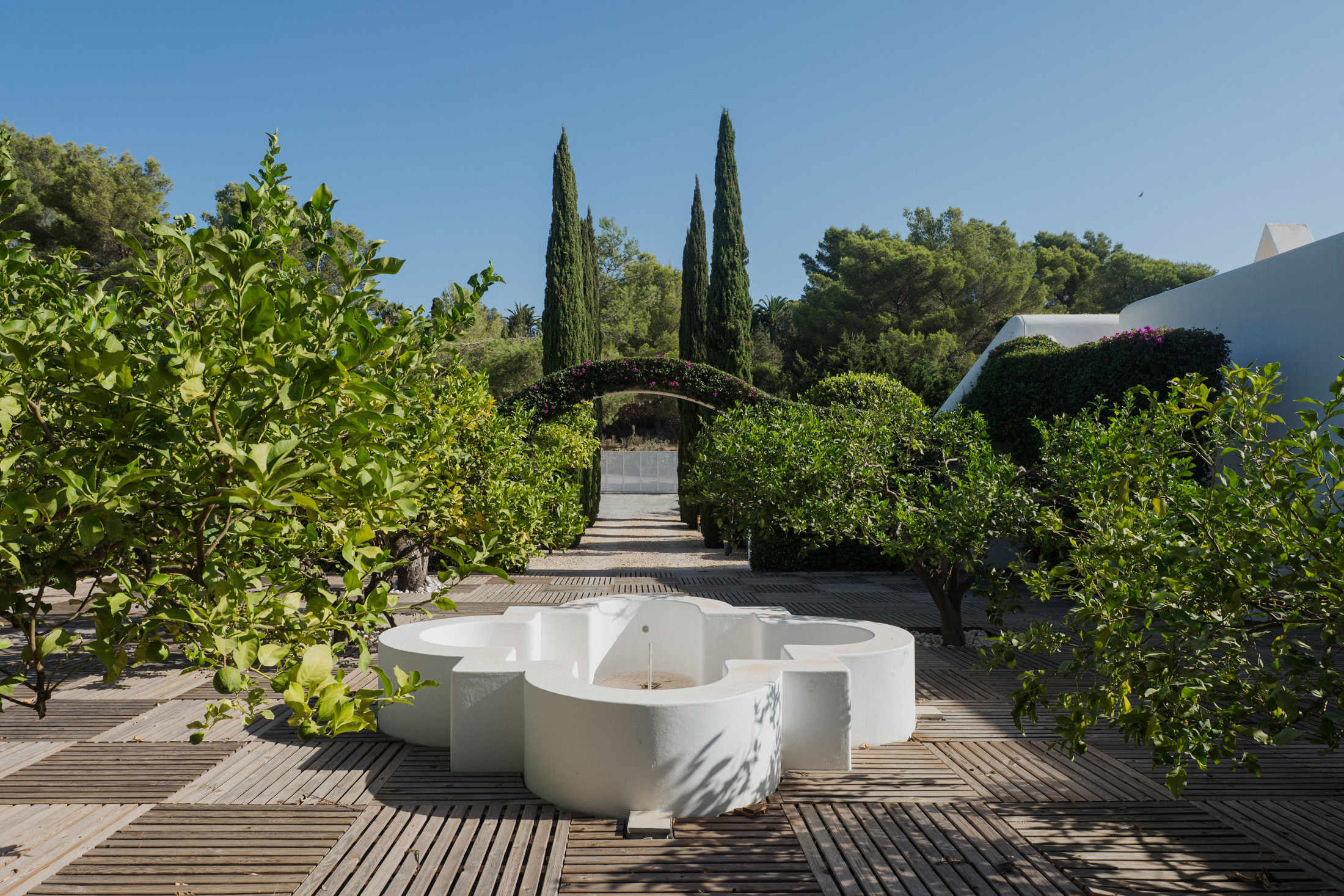Domus-Nova-Ibiza-Luxury-Villa-for-Sale-Can-Furnet-LR (3)