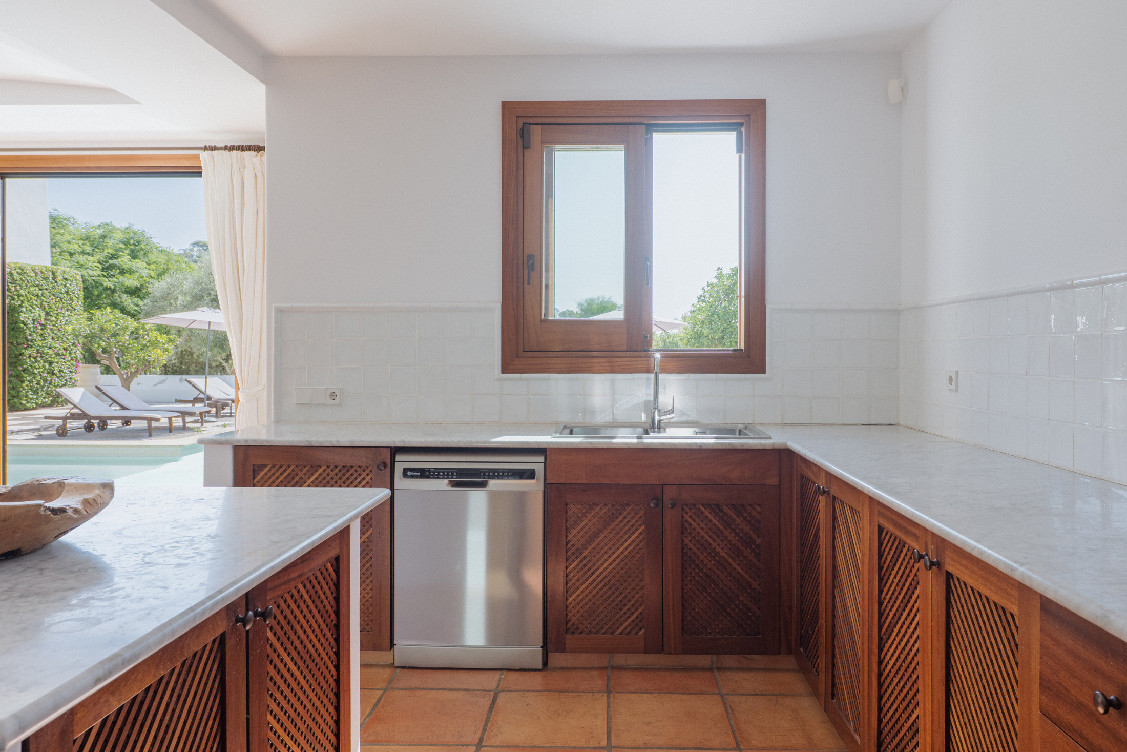 Domus-Nova-Ibiza-Luxury-Villa-for-Sale-Can-Furnet-LR (31)
