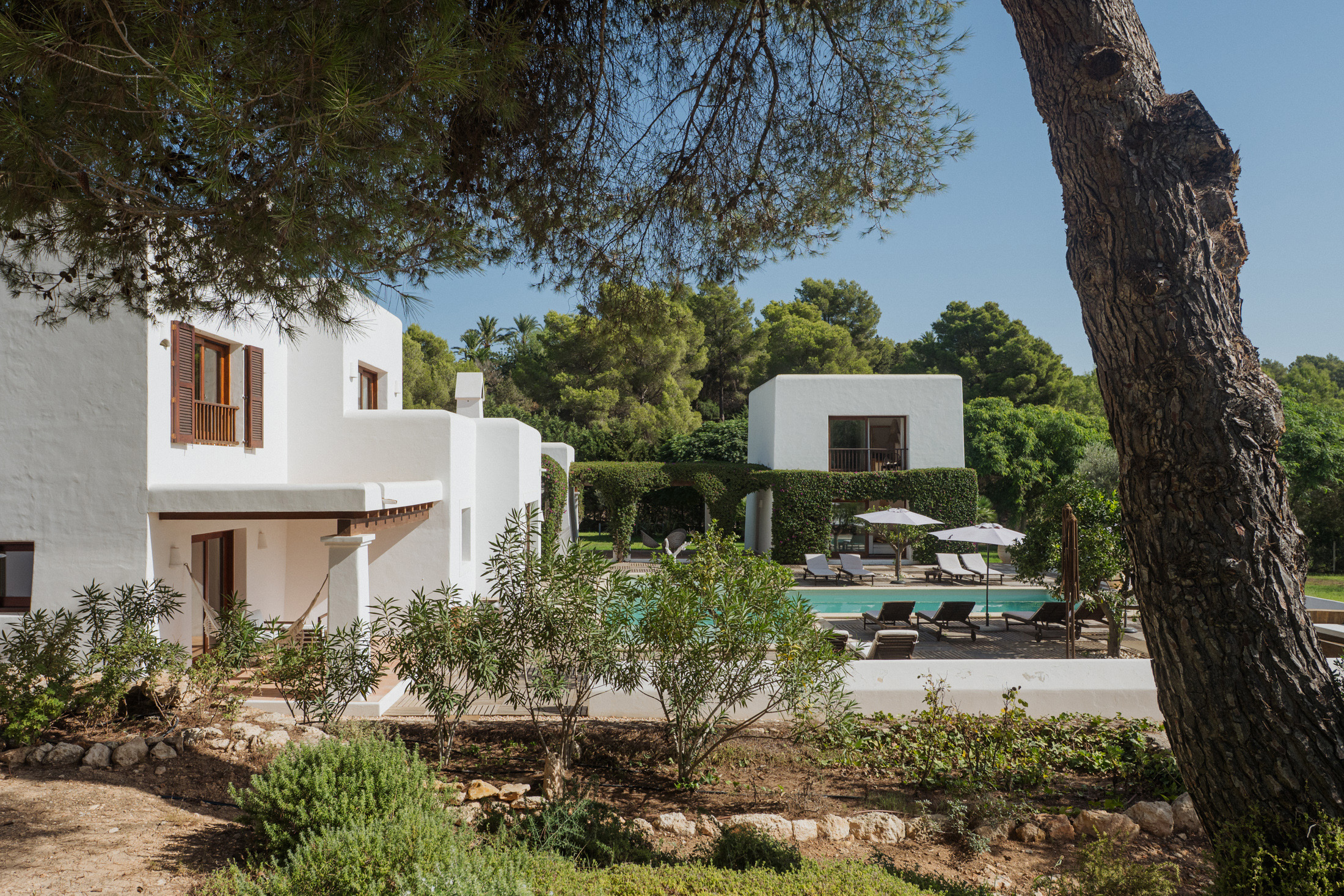 Domus-Nova-Ibiza-Luxury-Villa-for-Sale-Can-Furnet-LR (5)