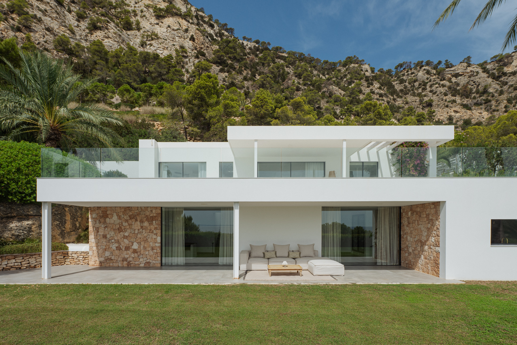 Domus-Nova-Ibiza-Villa-For-Sale-Es-Cubells-Il-Mare-LR (12)