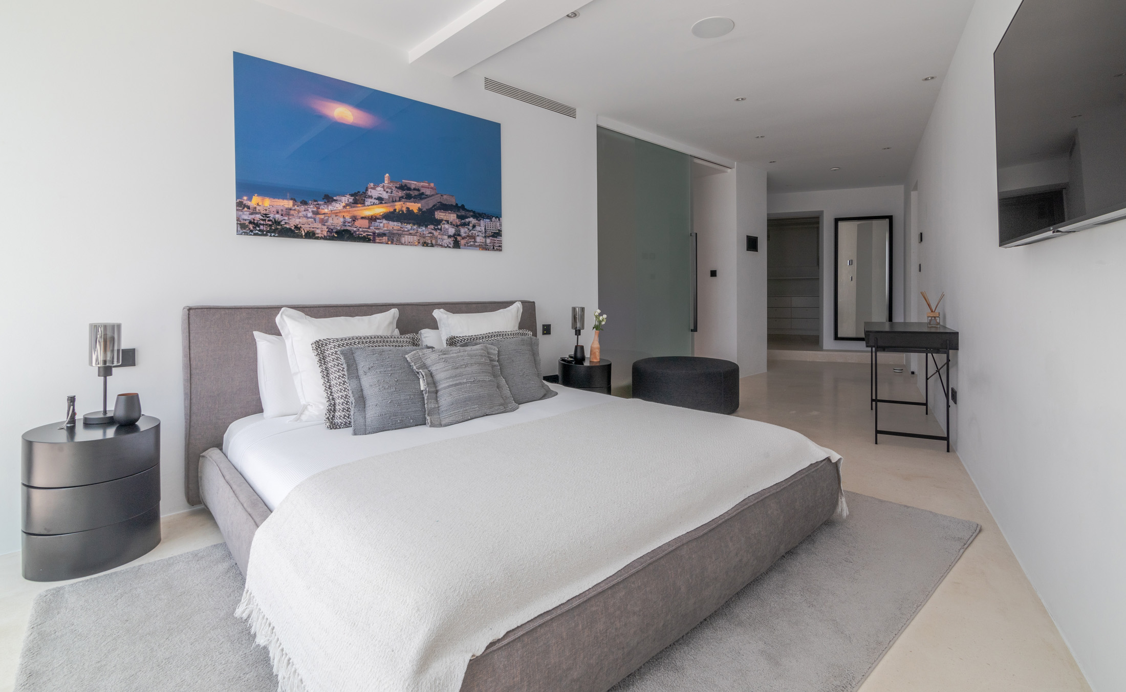 Domus-Nova-Ibiza-Villa-Luxury-For-Rent-Villa-Laguna-South-East (21)