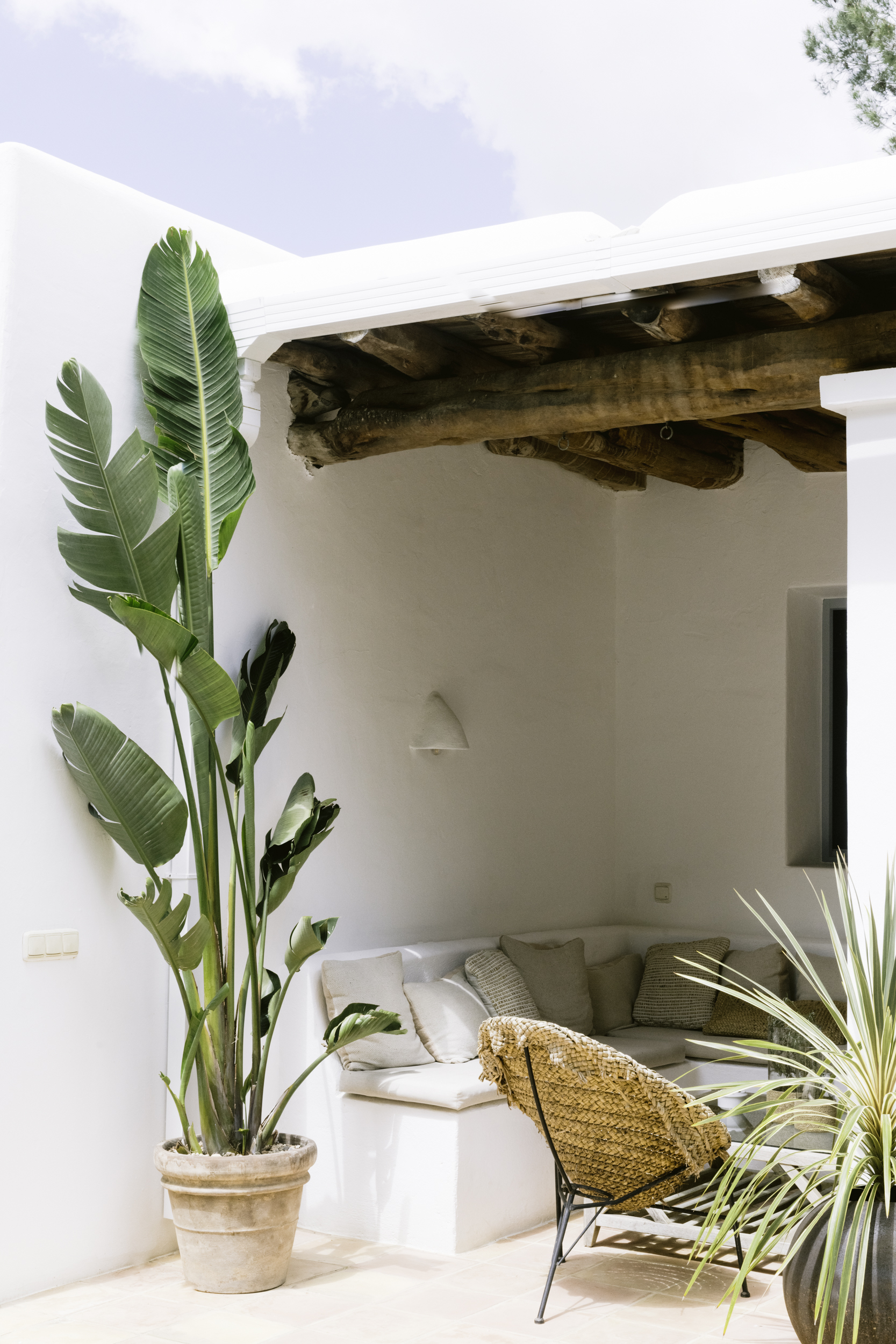 Domus-Nova-Ibiza-Villa-To-Rent-Santa-Eularia- (64)
