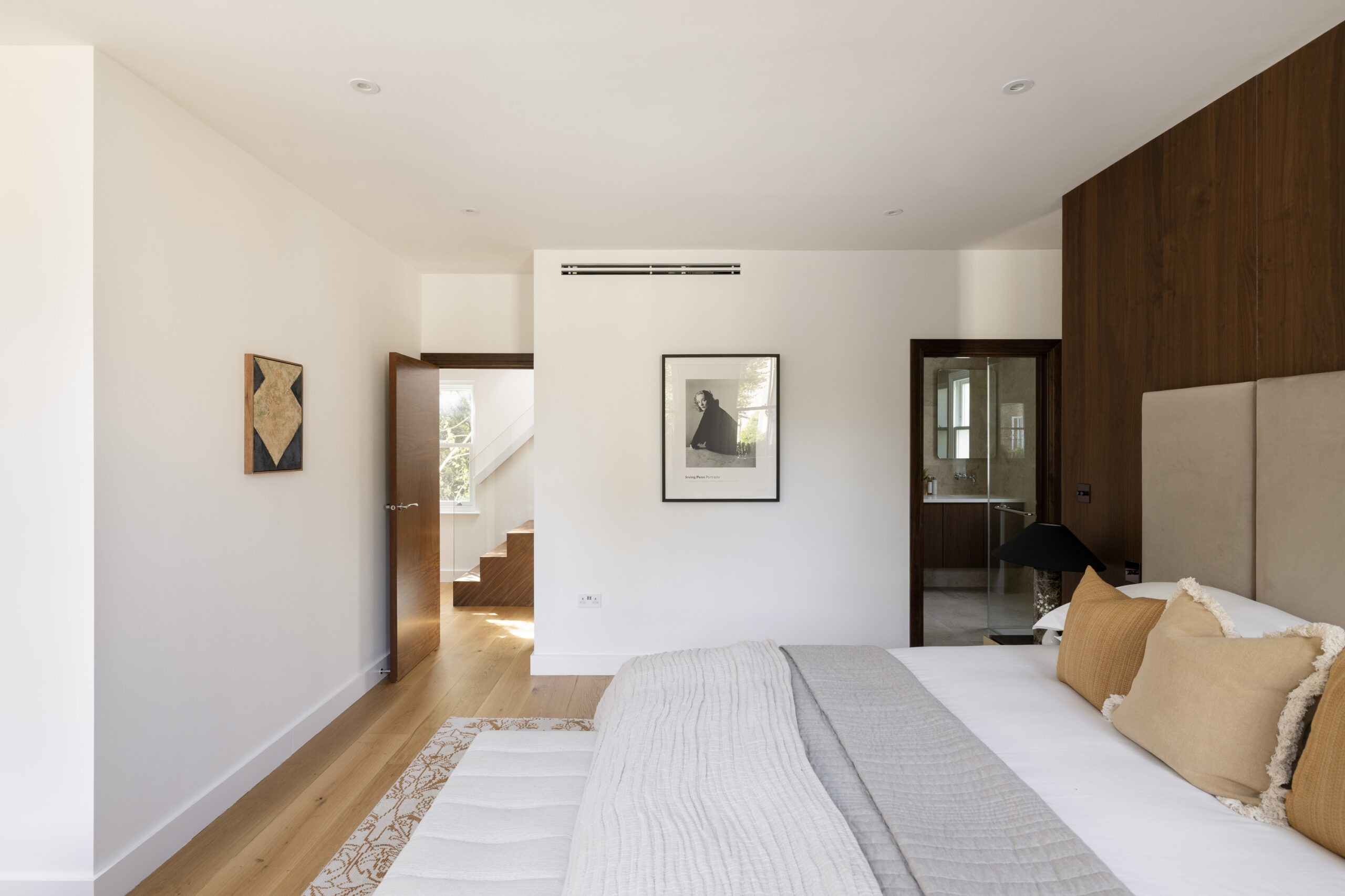 Domus-Nova-Kensington-House-For-Rent-Lexham-Mews-Blue-19_Lo