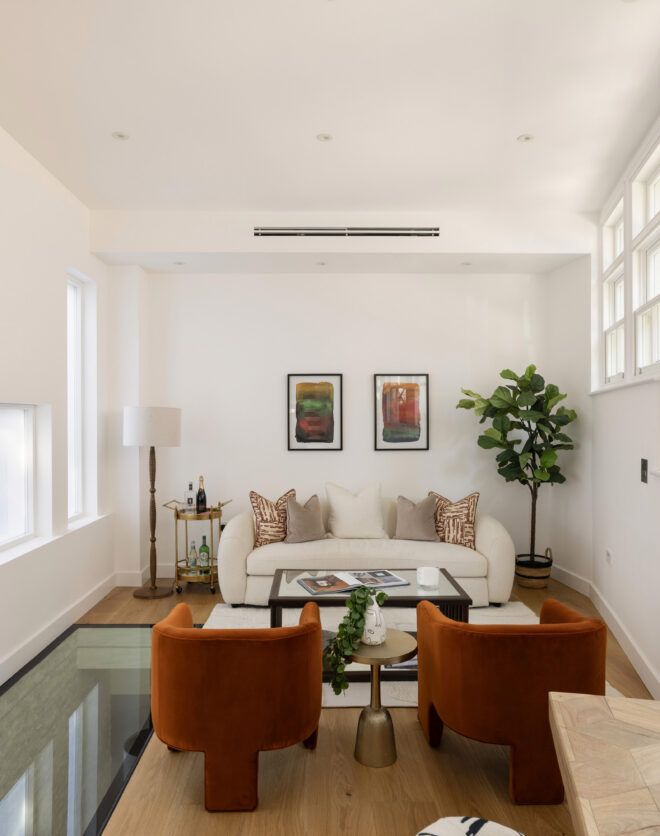 Domus-Nova-Kensington-House-For-Rent-Lexham-Mews-Green-11_Lo