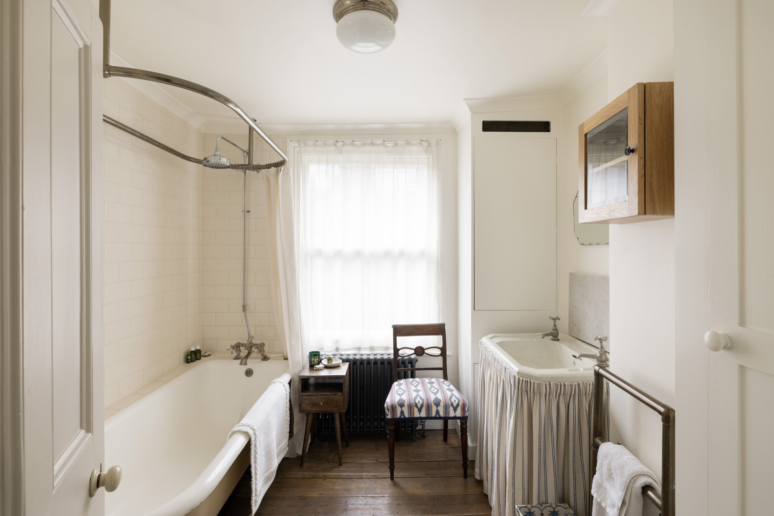 Domus-Nova-Ladbroke-Grove-Apartment-For-Rent-Chesterton-Road-1_Lo