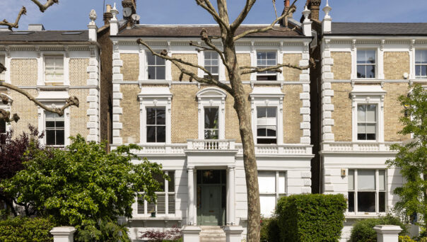 Domus-Nova-Ladbroke-Grove-Apartment-For-Sale-Bassett-Road-14_Lo_