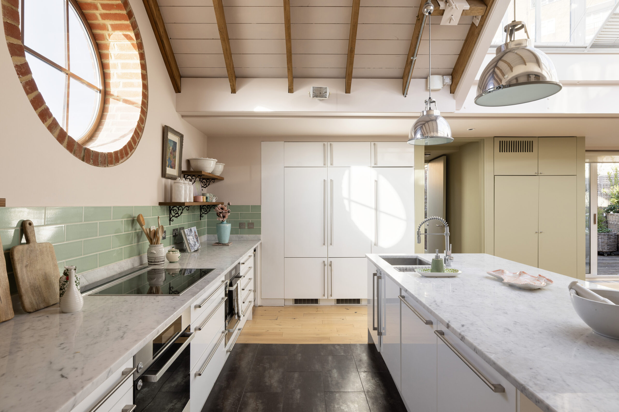 Domus-Nova-Ladbroke-Grove-House-For-Sale-Hewer-Street-24_Lo