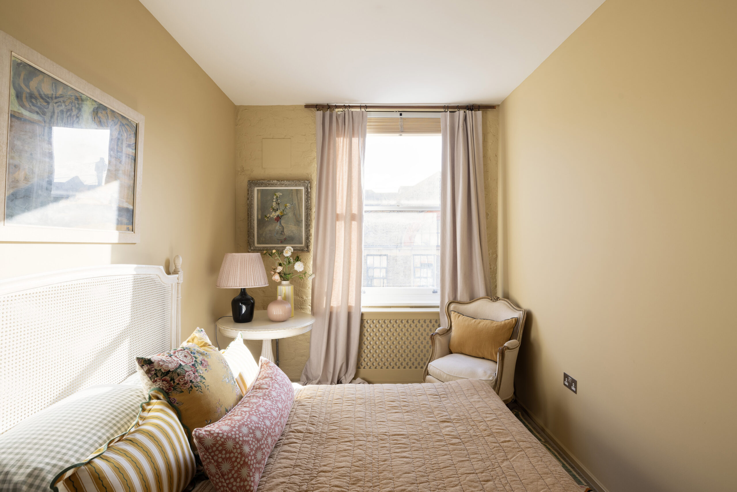 Domus-Nova-Ladbroke-Grove-House-For-Sale-Hewer-Street-6_Lo