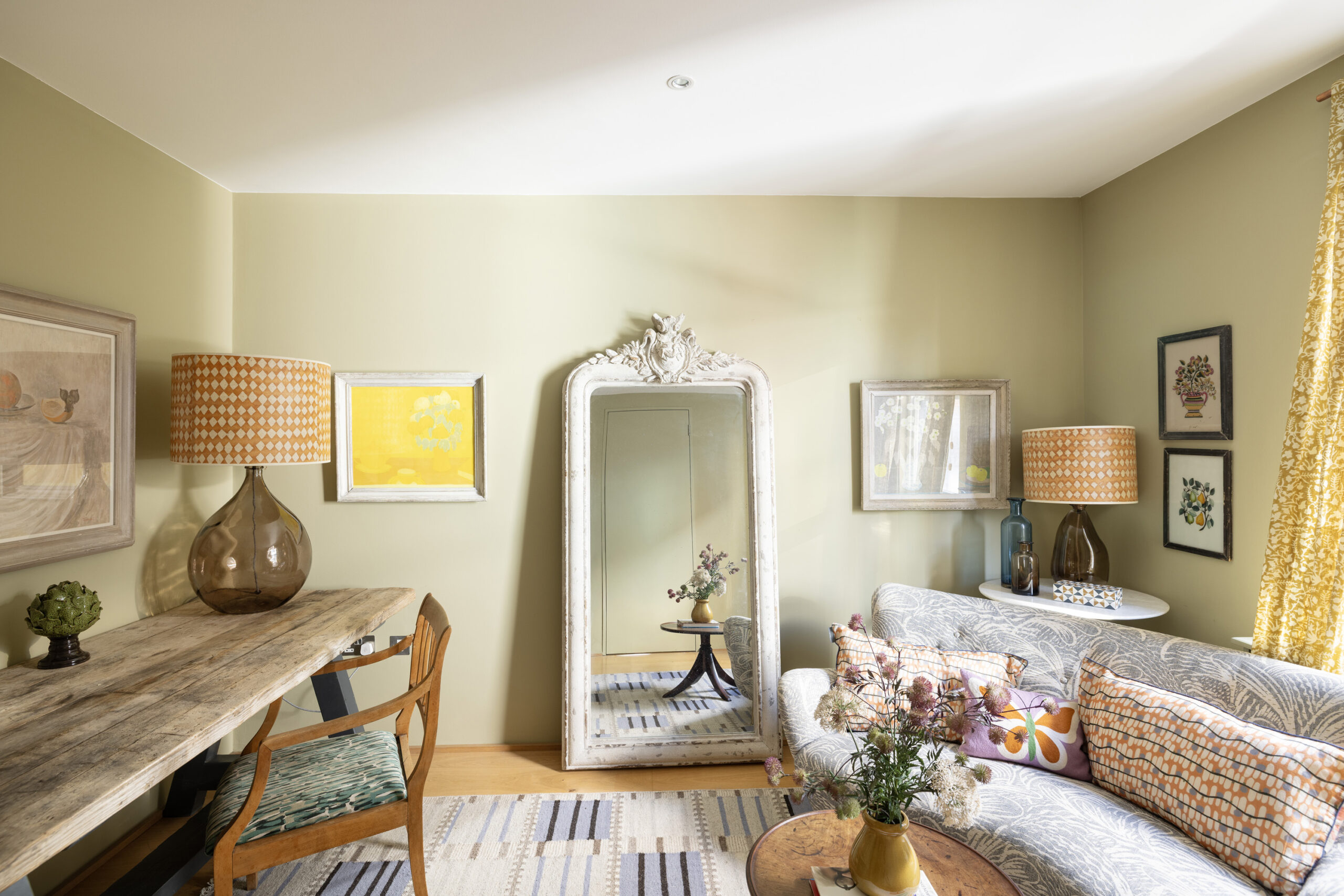 Domus-Nova-Ladbroke-Grove-House-For-Sale-Hewer-Street-8_Lo