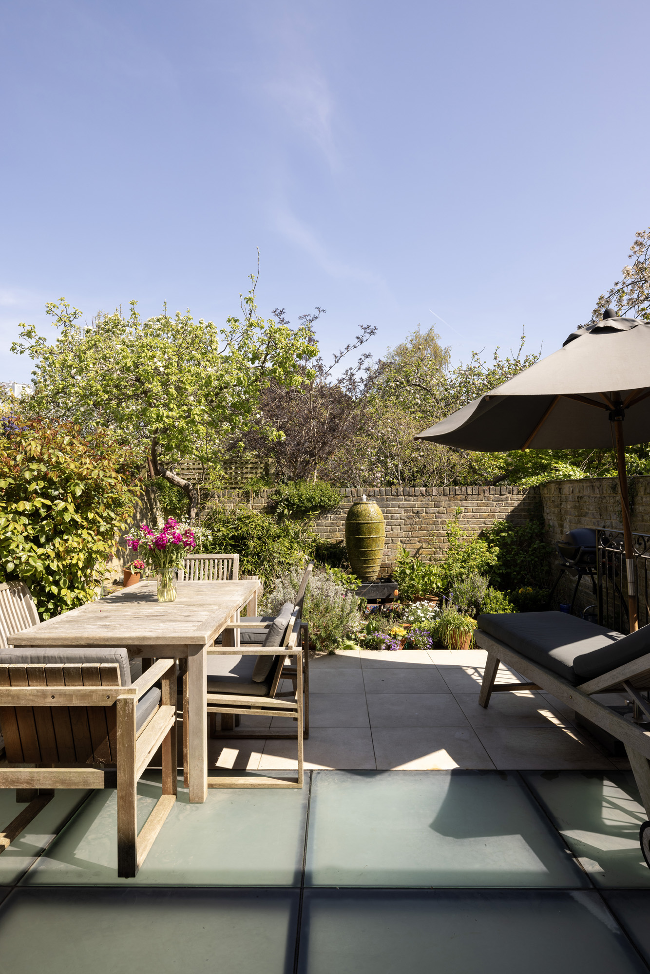 Domus-Nova-Ladbroke-Grove-House-For-Sale-Highlever-Road-Garden-4_Lo