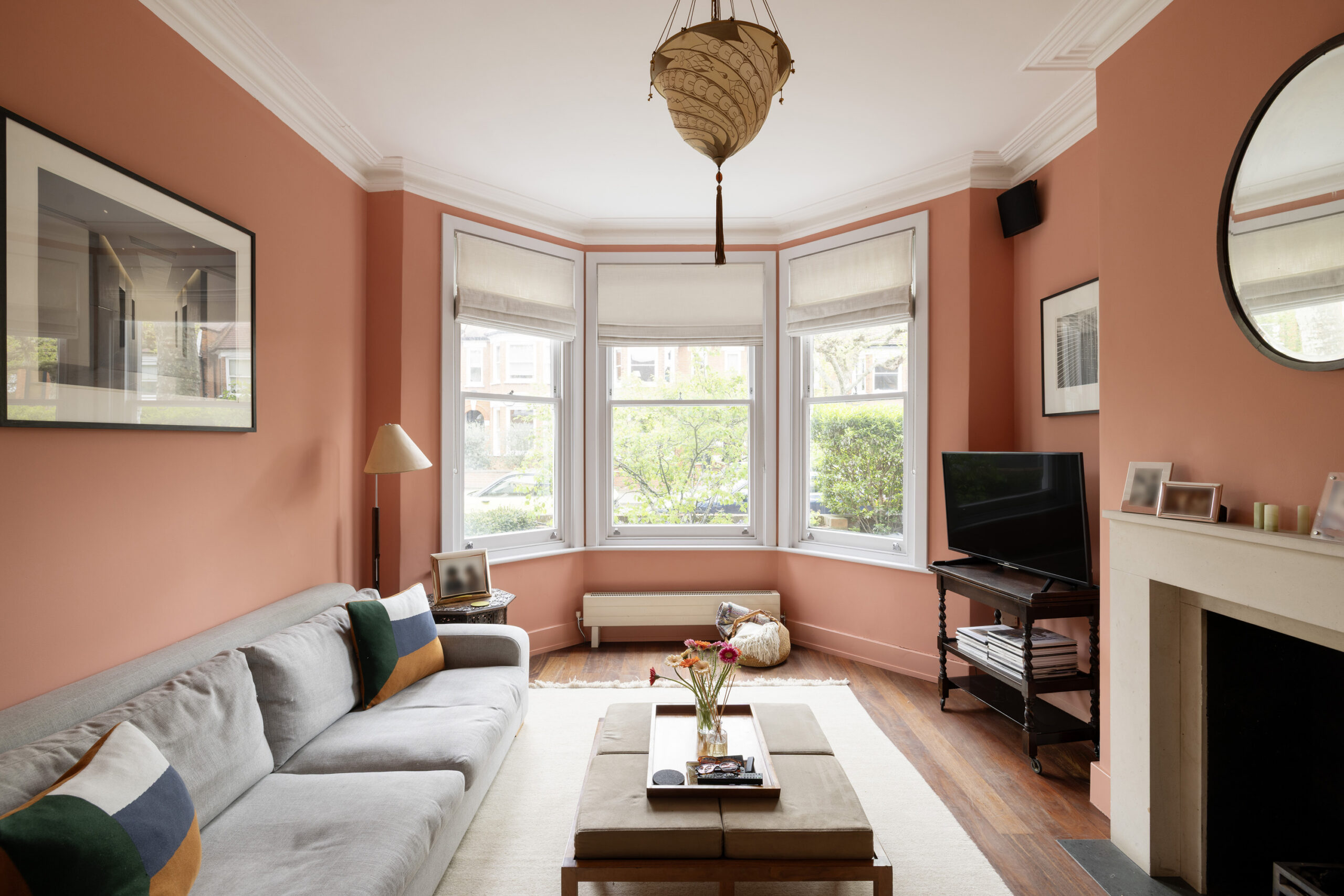 Domus-Nova-Ladbroke-Grove-House-For-Sale-Wallingford-Avenue-1_Lo
