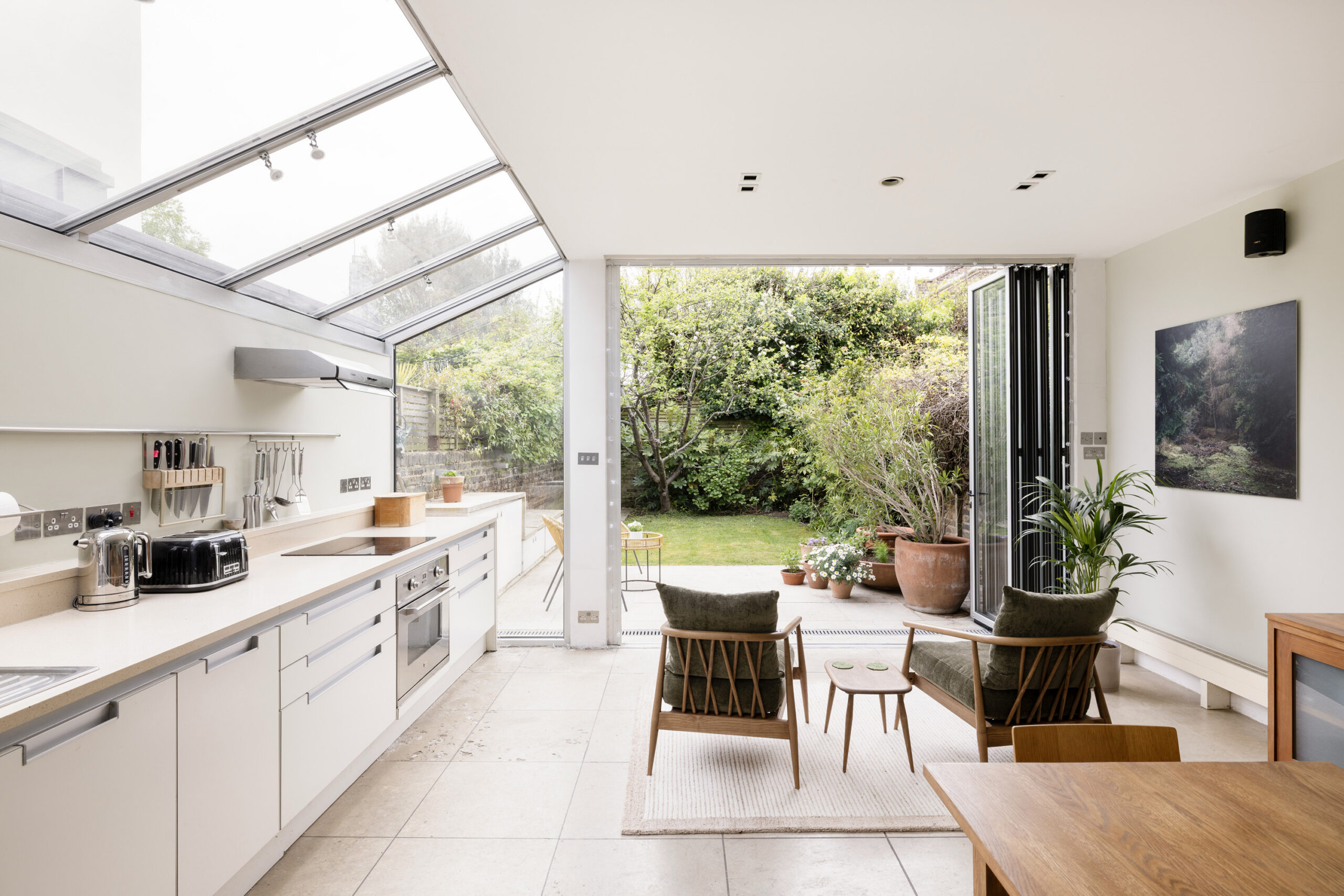 Domus-Nova-Ladbroke-Grove-House-For-Sale-Wallingford-Avenue-6_Lo