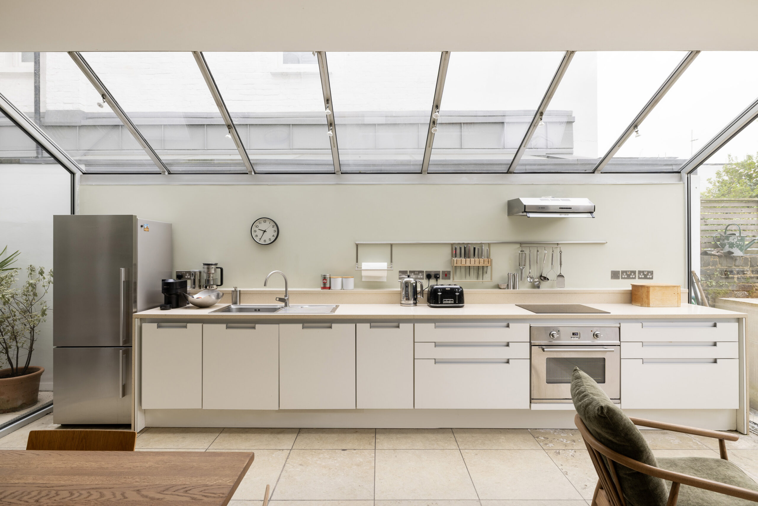 Domus-Nova-Ladbroke-Grove-House-For-Sale-Wallingford-Avenue-8_Lo