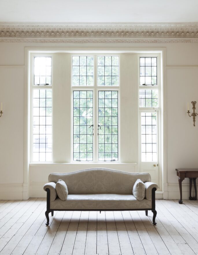 For Sale: Linden Gardens Notting Hill W11 minimalist period reception room