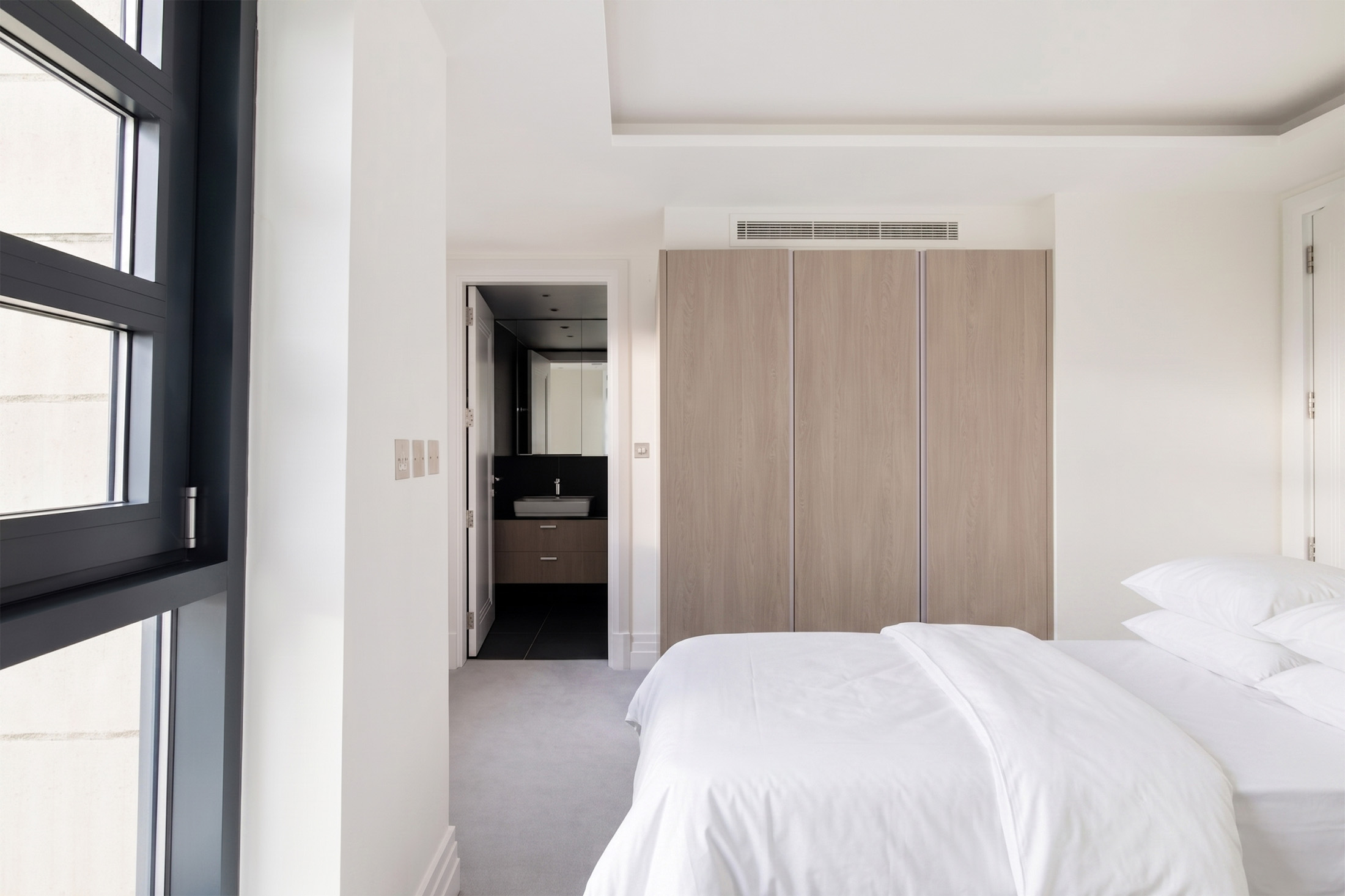 Domus-Nova-London-Apartment-For-Rent-Kensington-Gardens-Place
