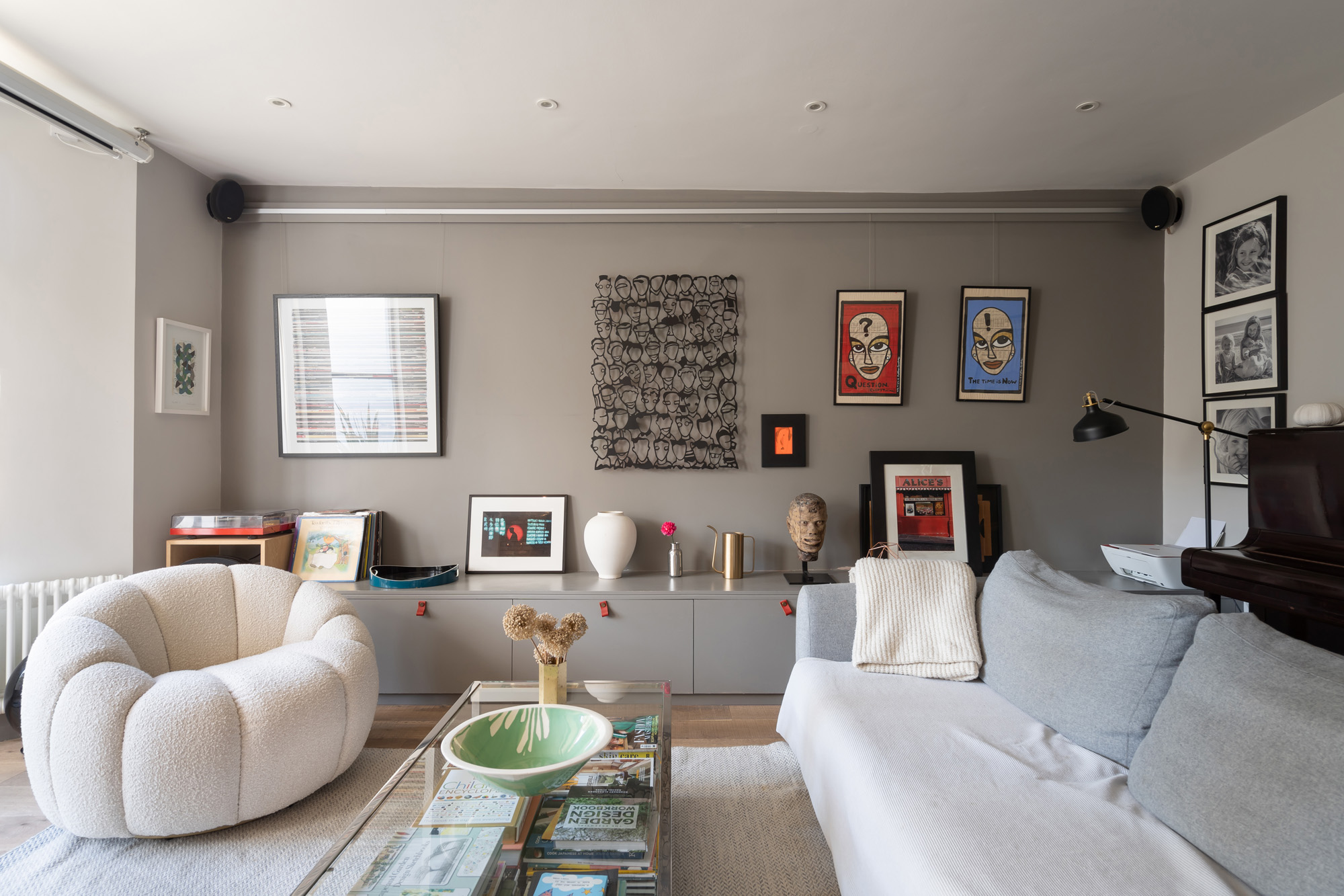 For Sale: St Marks Road North Kensington W10 stylish reception room with luxury interior design
