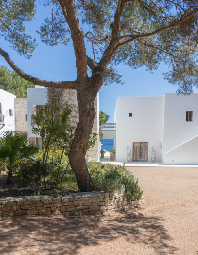 Entrance and driveway of a luxury villa in Ibiza