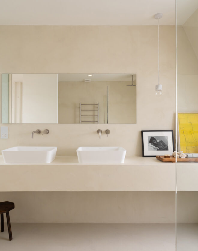 For Sale: Durham Terrace Notting Hill W11 luxury bathroom with dual vanity
