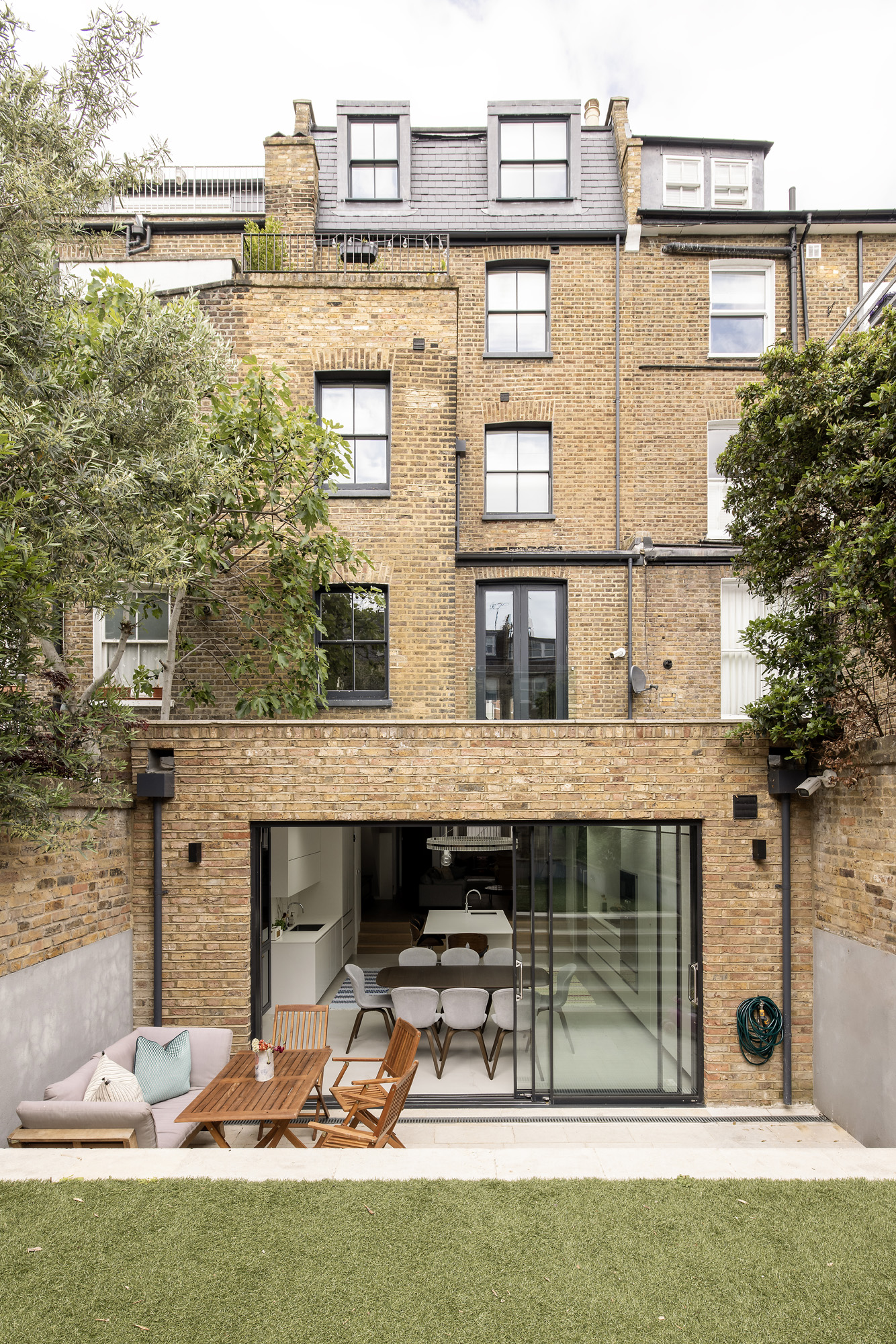 Domus-Nova-London-Property-For-Lettings-165-Blythe-Road-39_Lo