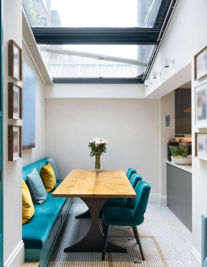 For Rent: Queensdale Road Notting Hill W11 colourful cabinets and dining area with skylight