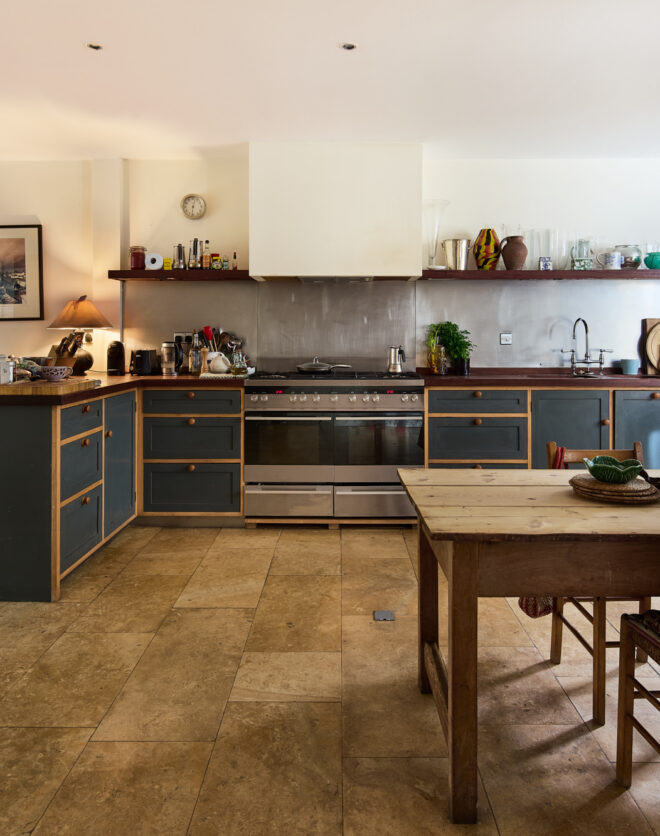 Domus-Nova-London-Property-For-Lettings-St-Lukes-Road (17)