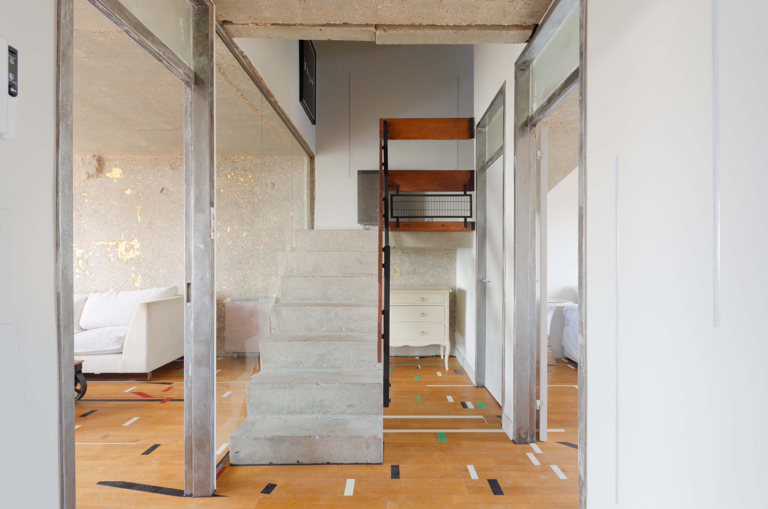 For Rent: Trellick Tower North Kensington W10 brutalist interior design