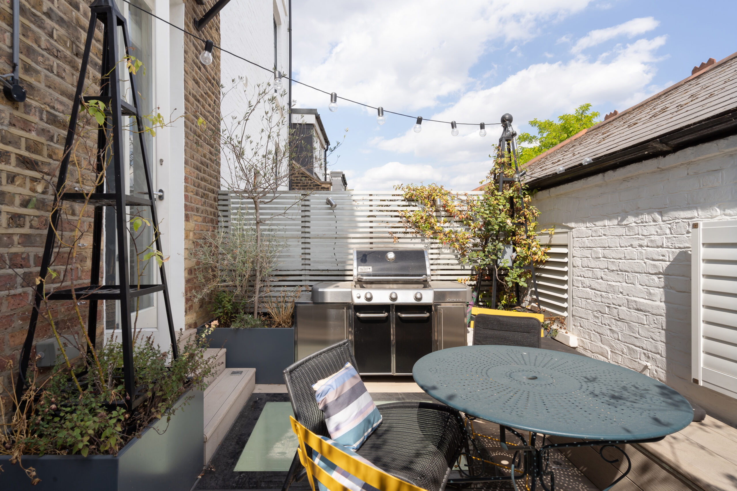 Well Road roof terrace with outdoors kitchen