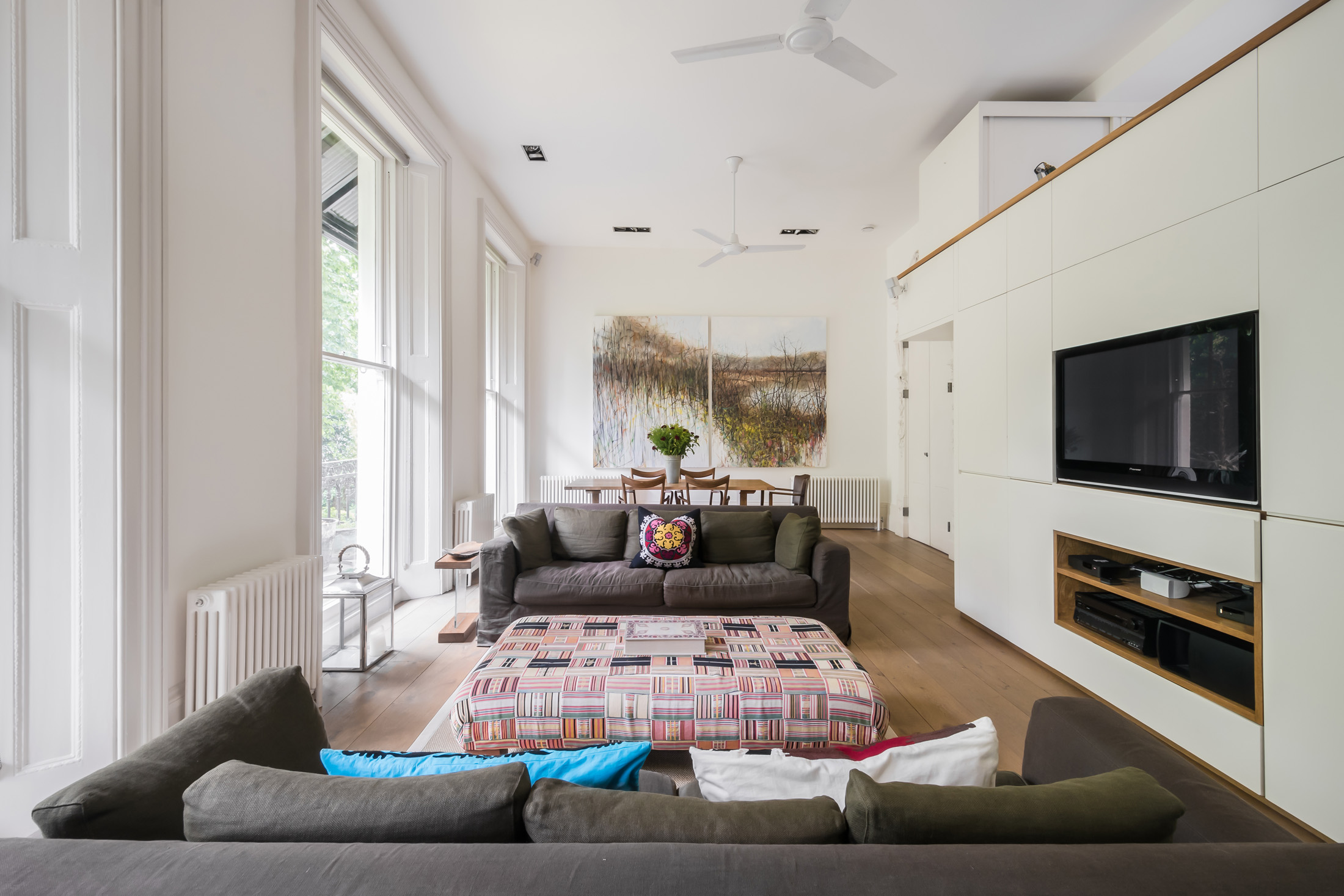 For Rent: Ladbroke Gardens Notting Hill W11 contemporary interior design in reception room