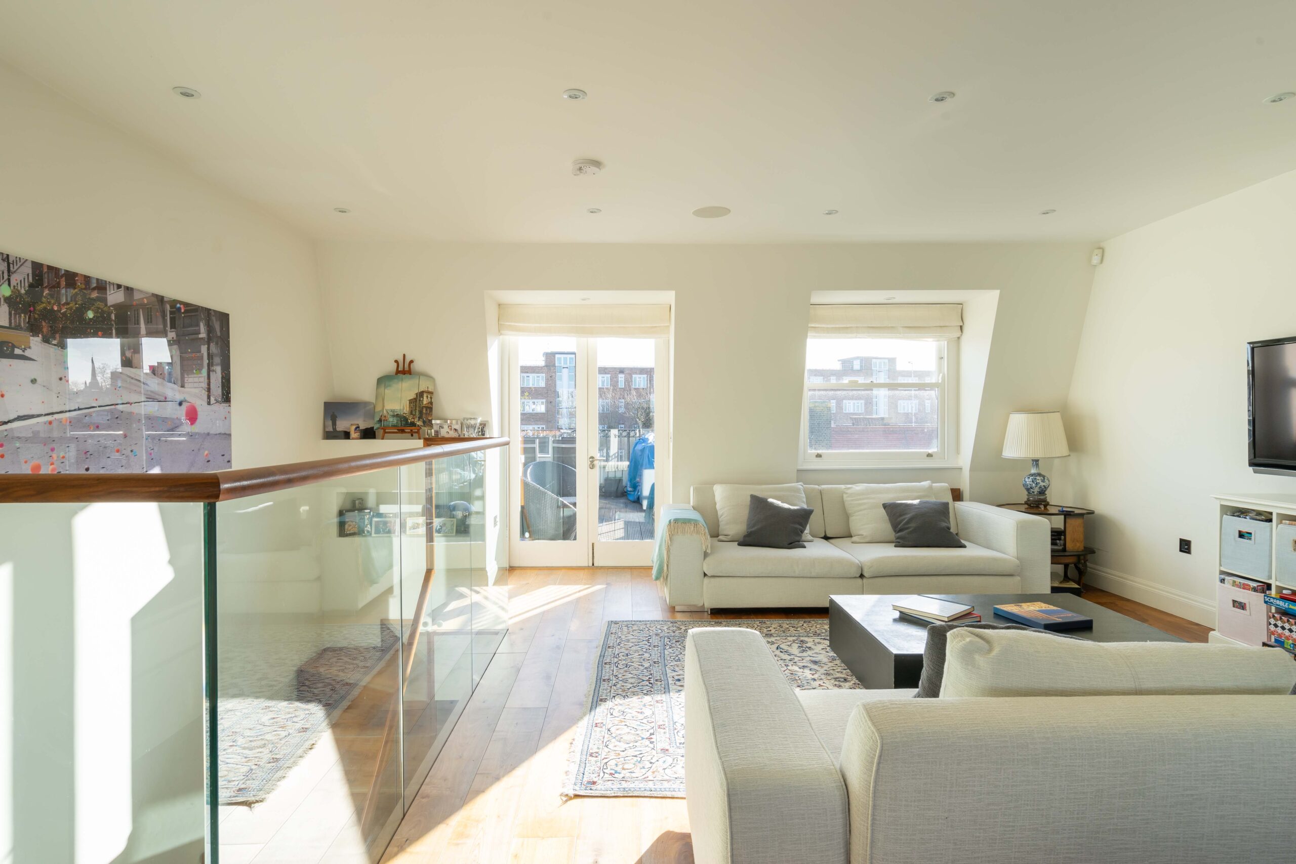 For Sale: Colville Terrace Notting Hill W11 top floor reception room