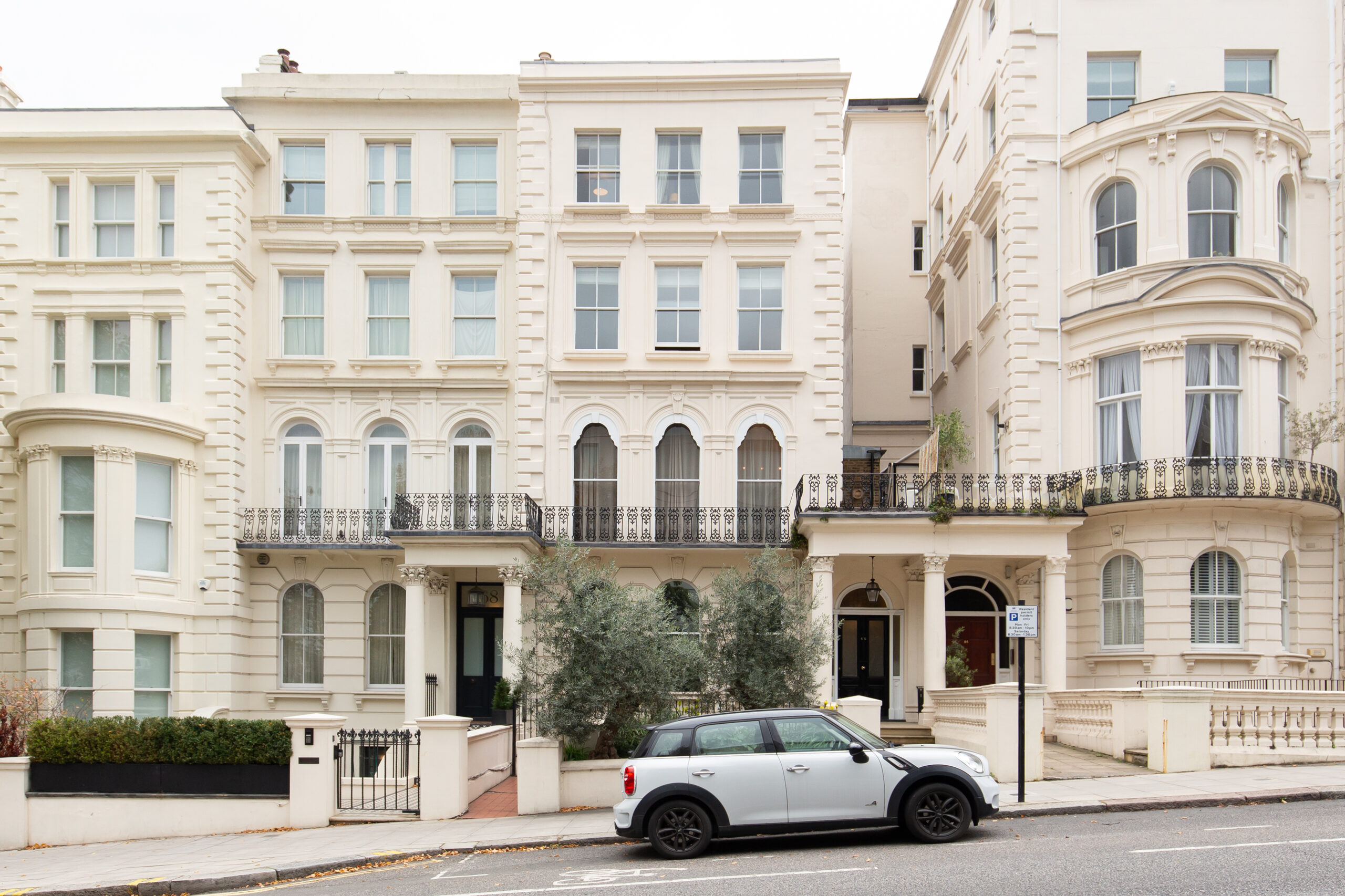 For Sale: Ladbroke Grove Notting Hill W11 exterior façade with stucco frontage